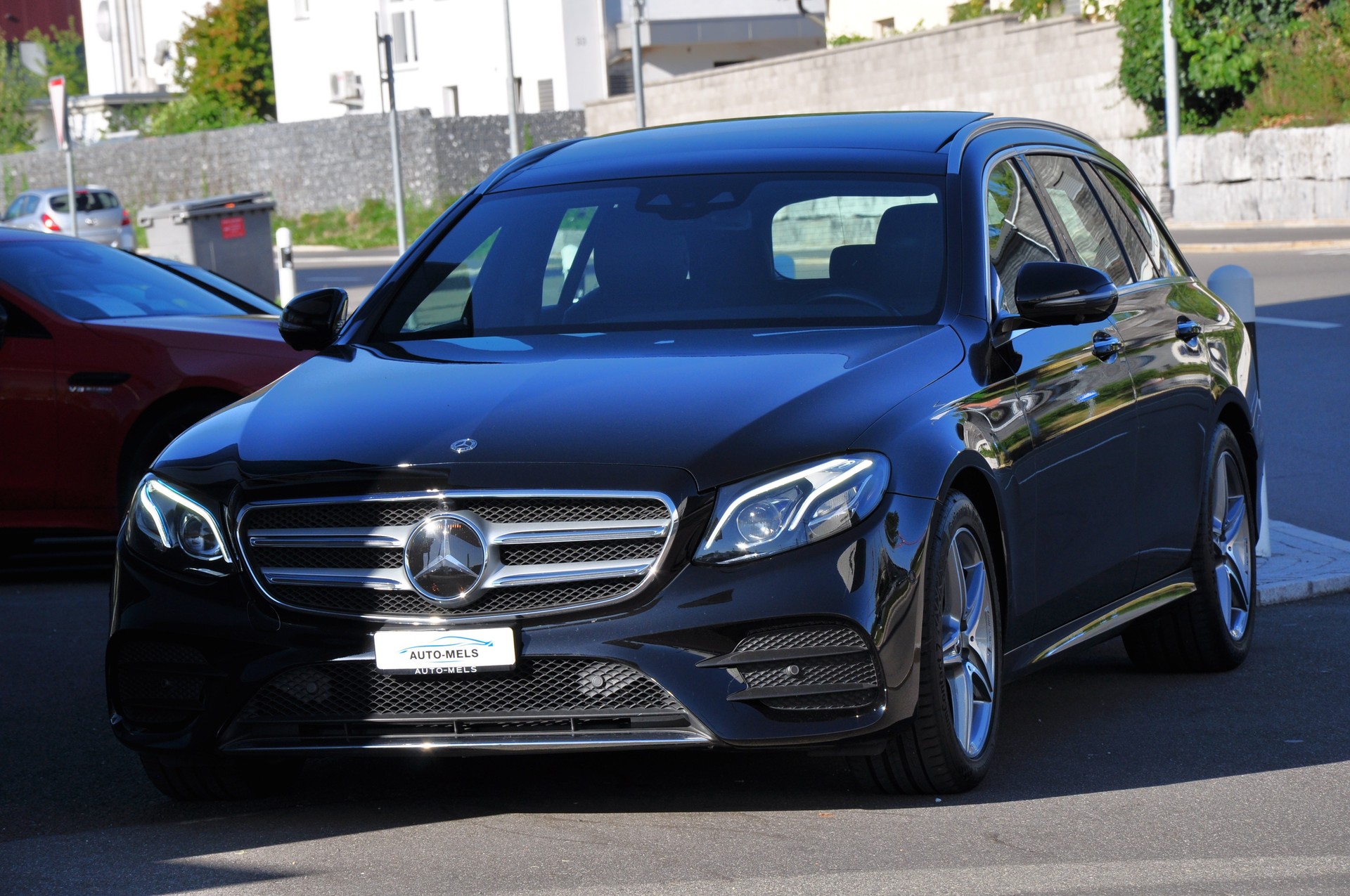 MERCEDES-BENZ E 220 d Swiss Star AMG Line 4Matic 9G-Tronic-image-9