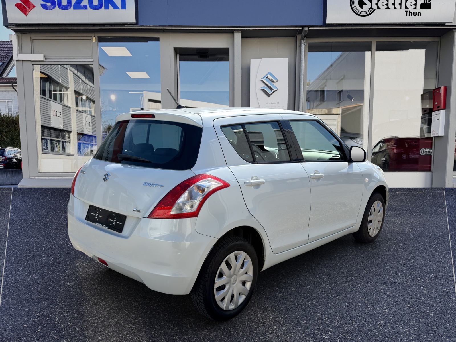 SUZUKI Swift 1.2i 16V GL 4x4-image-5