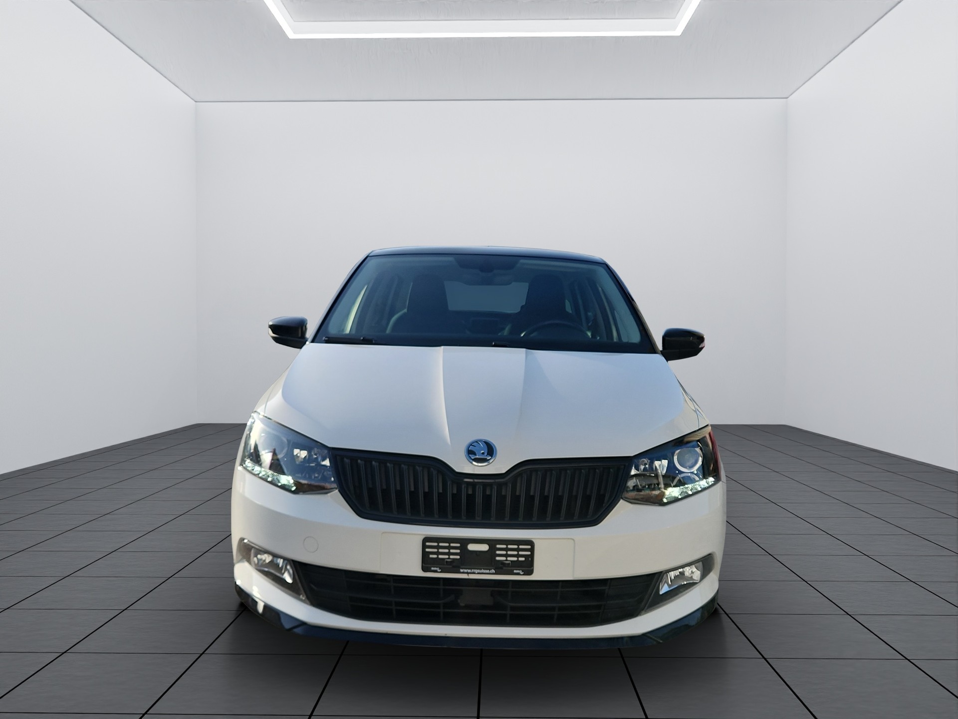 SKODA Fabia 1.4 TSI R5 DSG-showroom-element-1