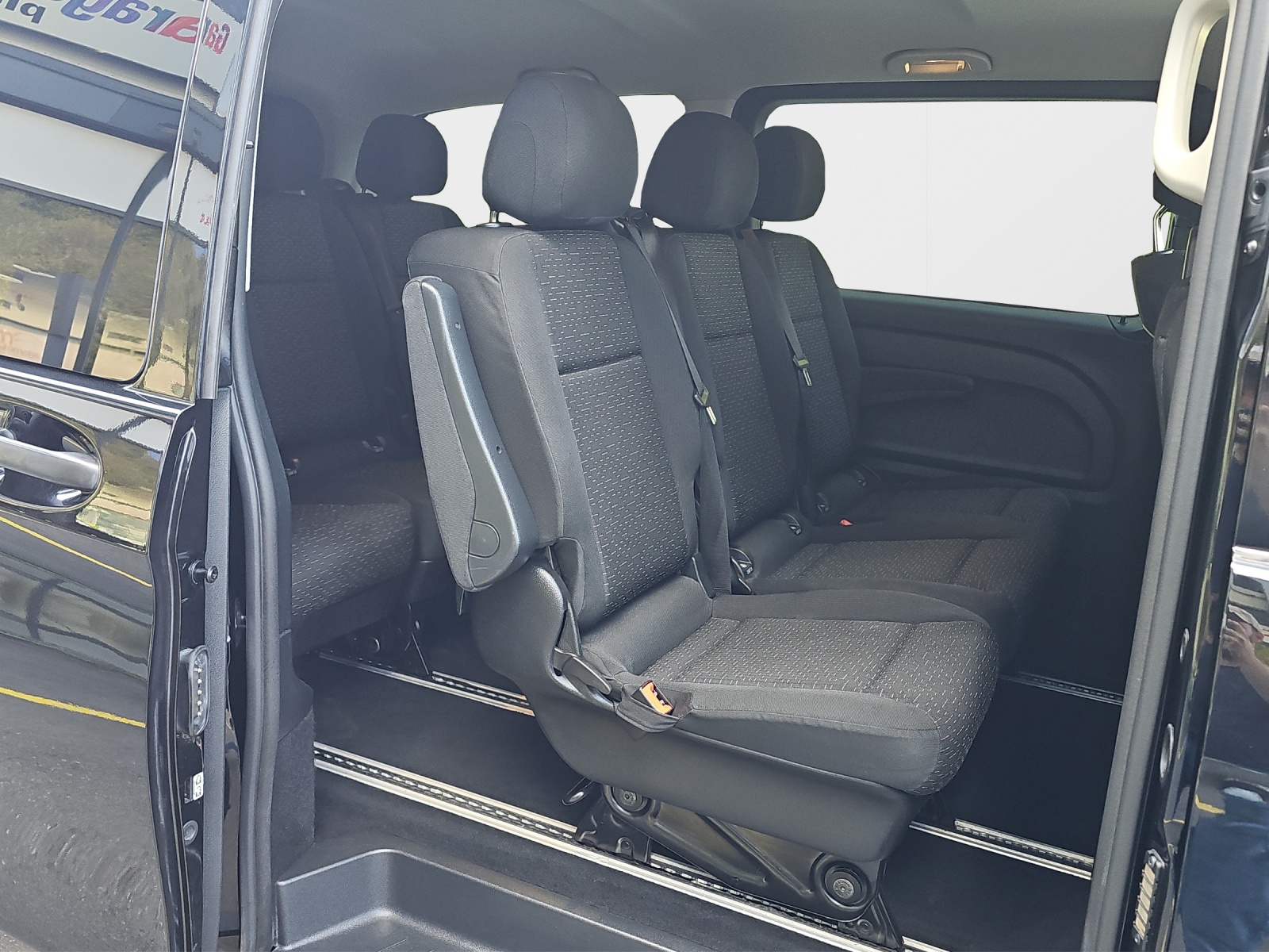 MERCEDES-BENZ Vito 116 CDI Select Tourer 4Matic 9G-Tronic 9-Plätzer-image-17