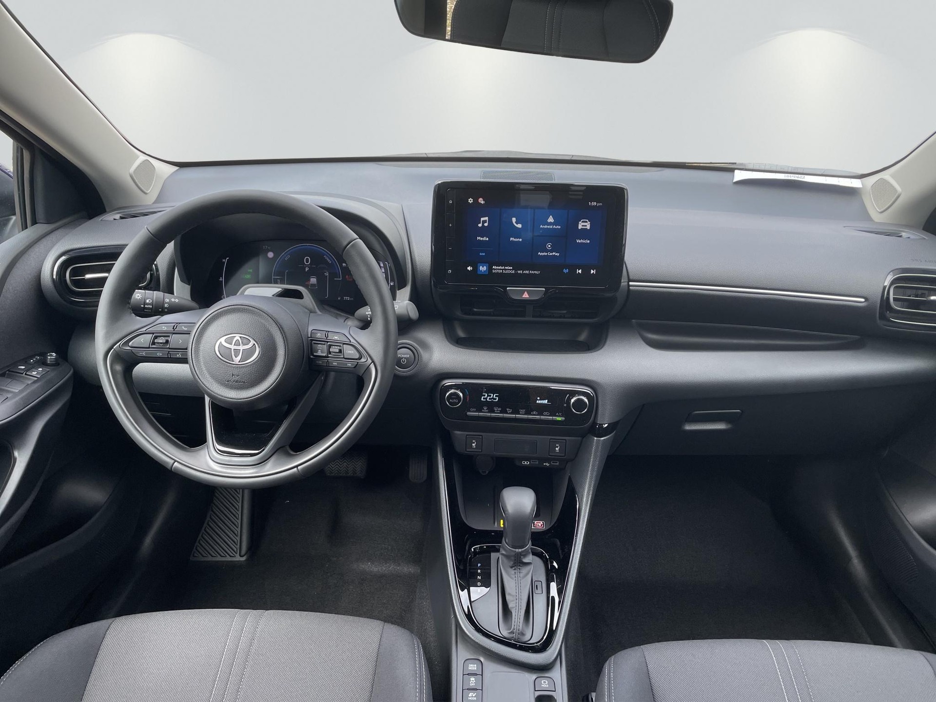 TOYOTA Yaris 1.5 VVT-i HSD Trend-image-11