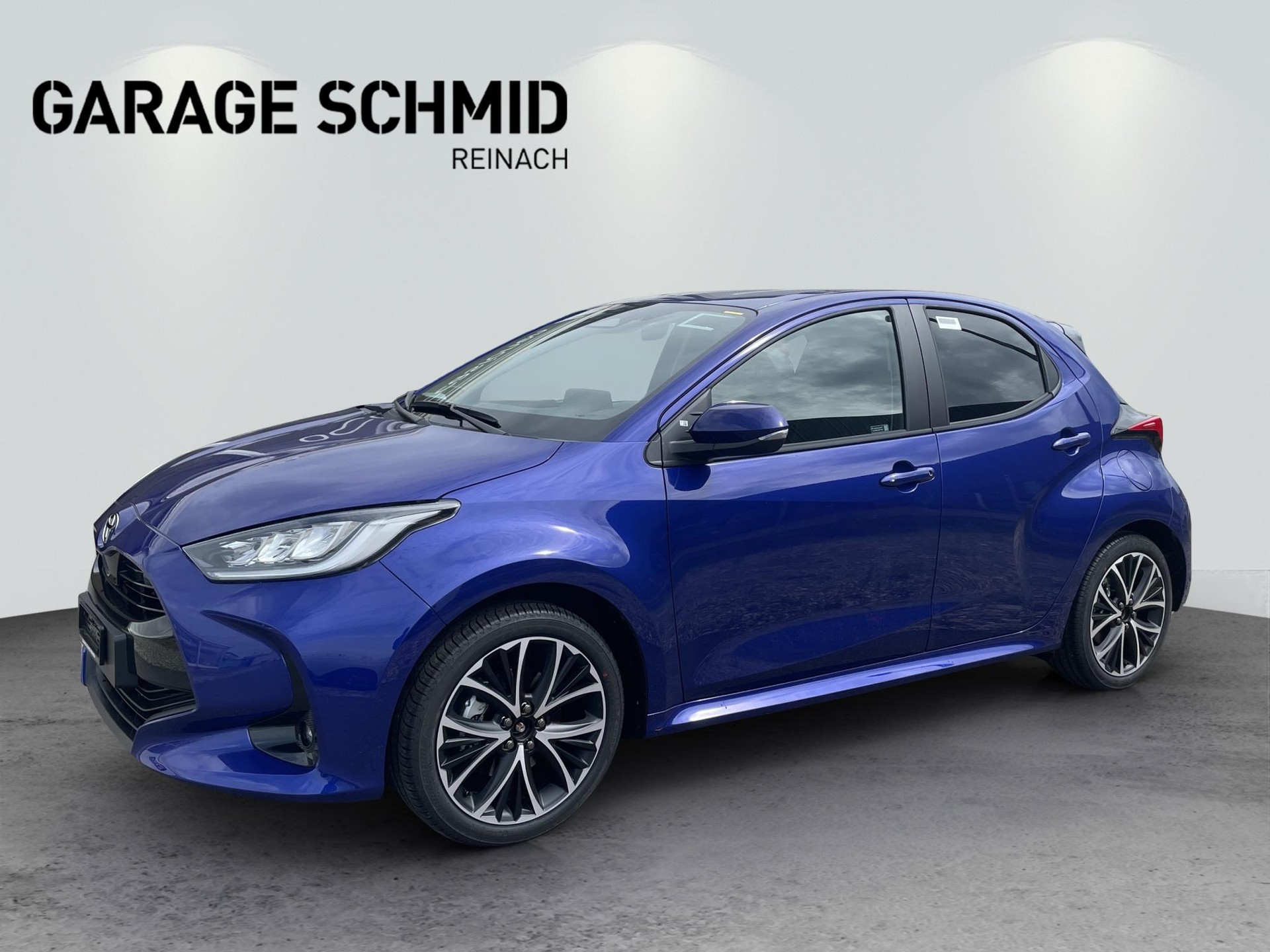 TOYOTA Yaris 1.5 VVT-i HSD Trend-showroom-element-2