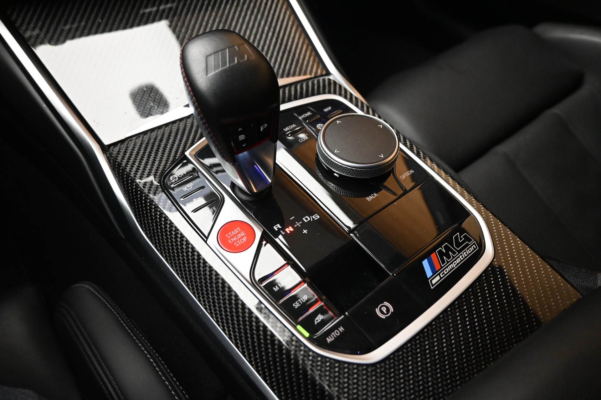 BMW M4 Coupé Competition*Dravitgrau*-image-12