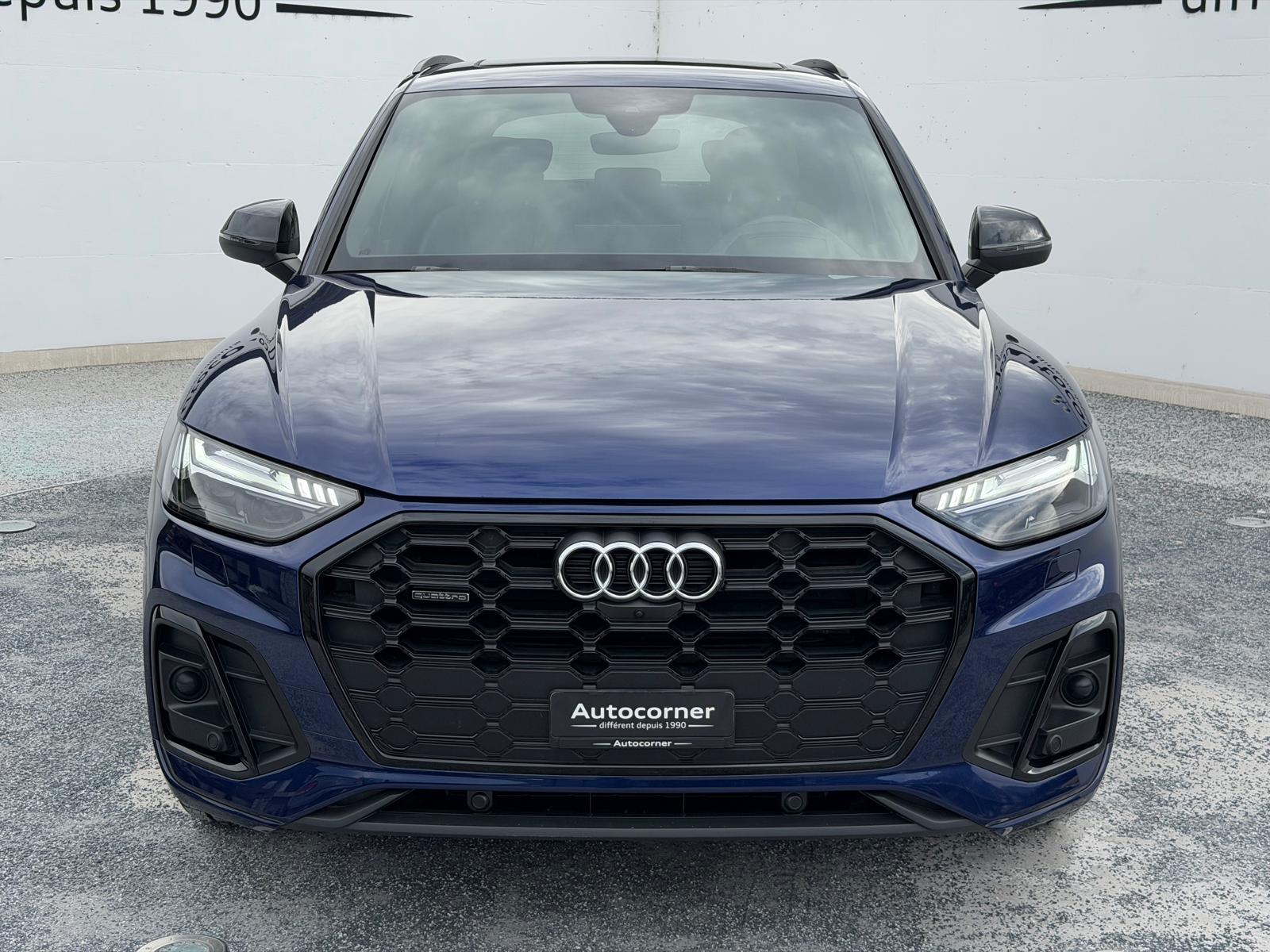 AUDI Q5 45 TFSI Black Edition quattro S-tronic-showroom-element-1