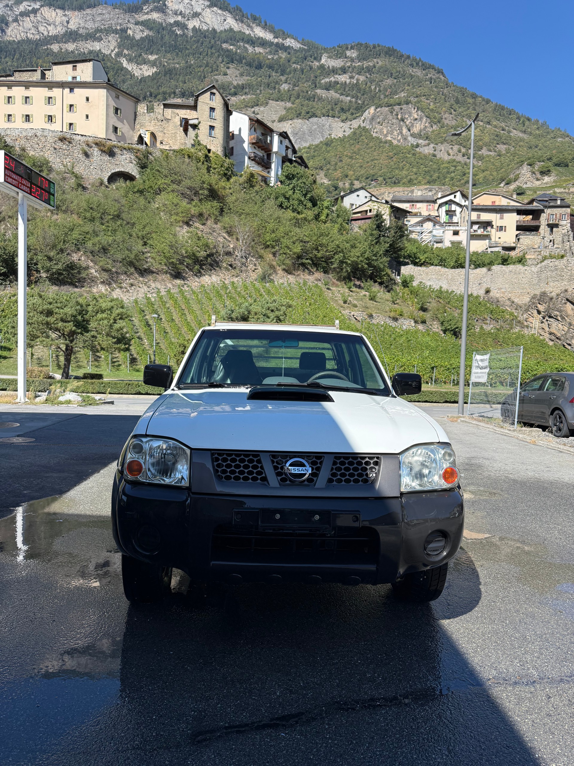NISSAN NP300 4x4 Double Cab