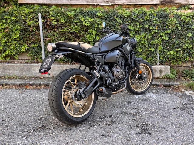 YAMAHA XSR 700 XTribute (35kW)-image-4