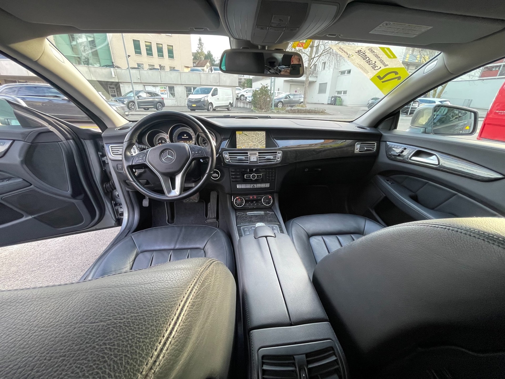 MERCEDES-BENZ CLS 350 CDI 4Matic 7G-Tronic-image-10