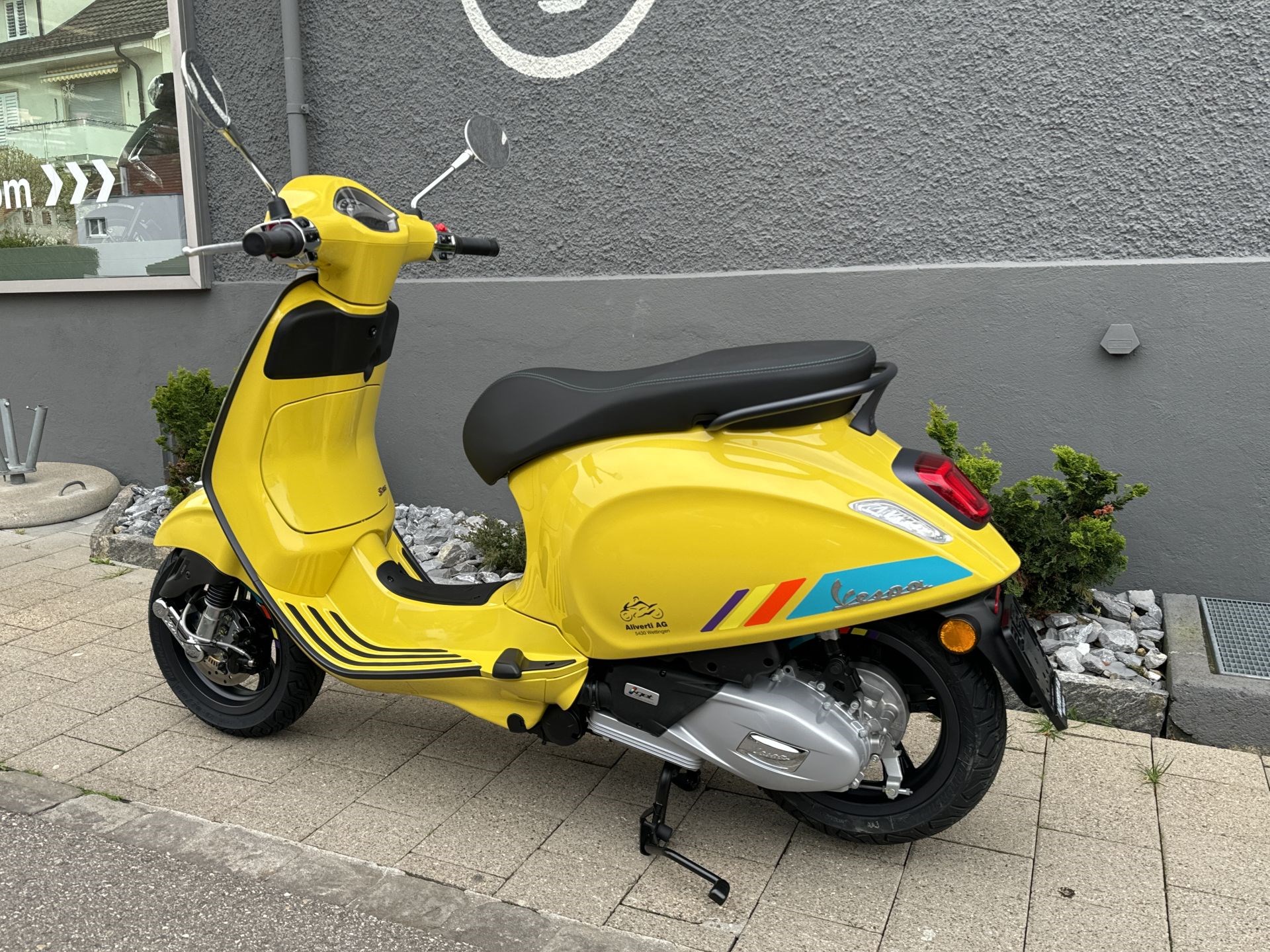 PIAGGIO Vespa Primavera 125 Sport ABS E5+-image-1