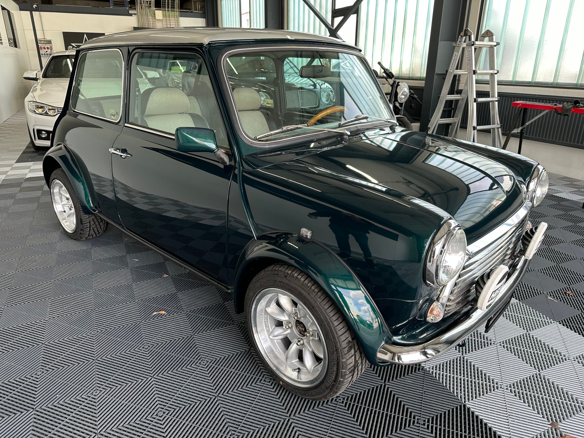 ROVER Mini Cooper 1.3i-image-10