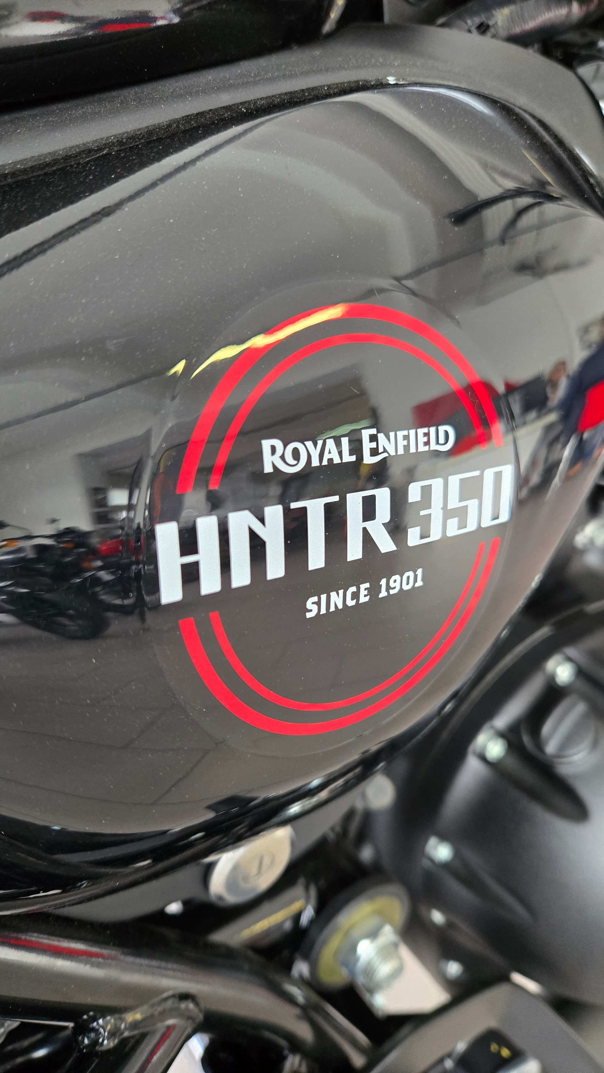 ROYAL ENFIELD Hntr 350 Dapper-image-4
