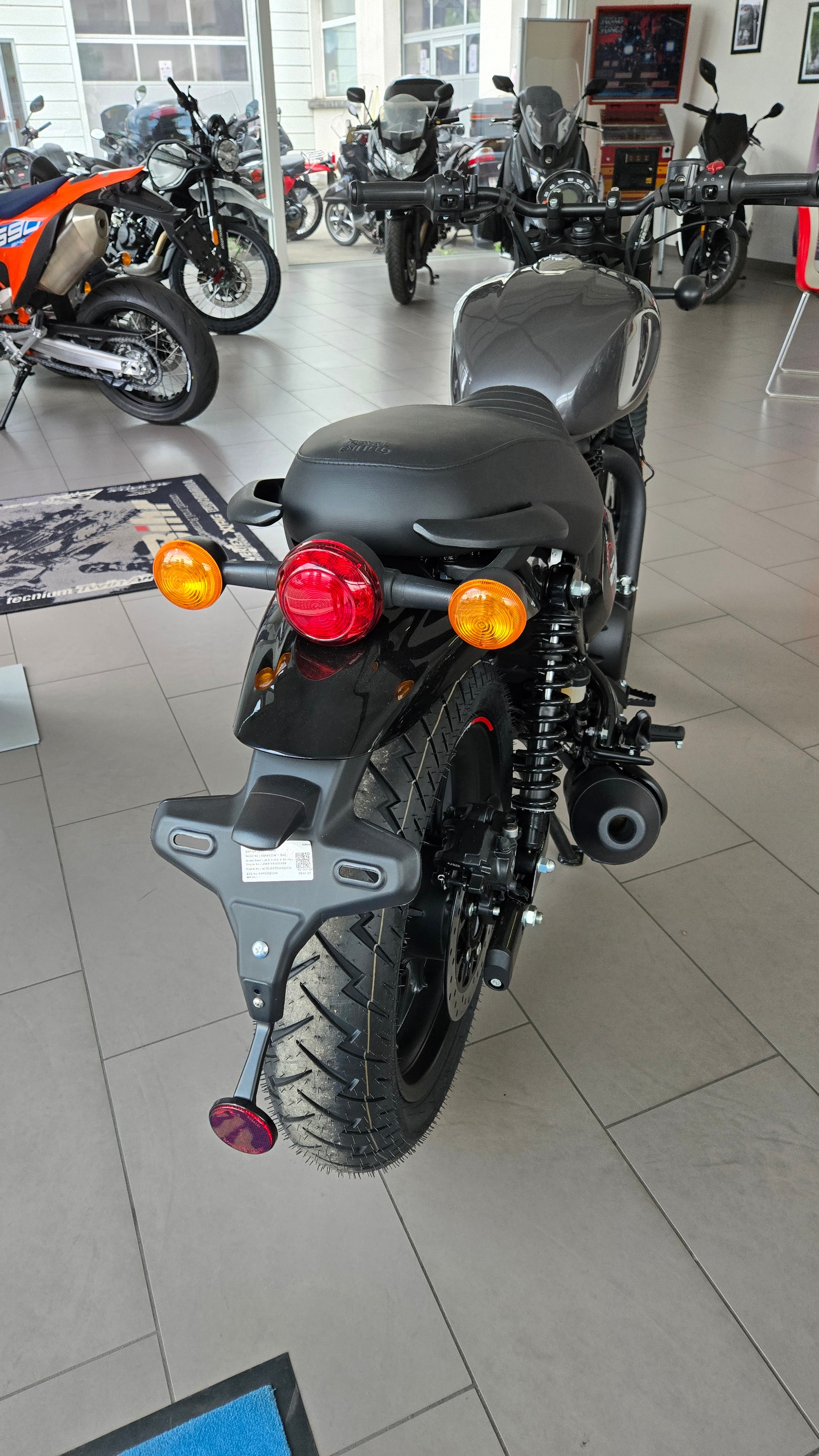 ROYAL ENFIELD Hntr 350 Dapper-image-3