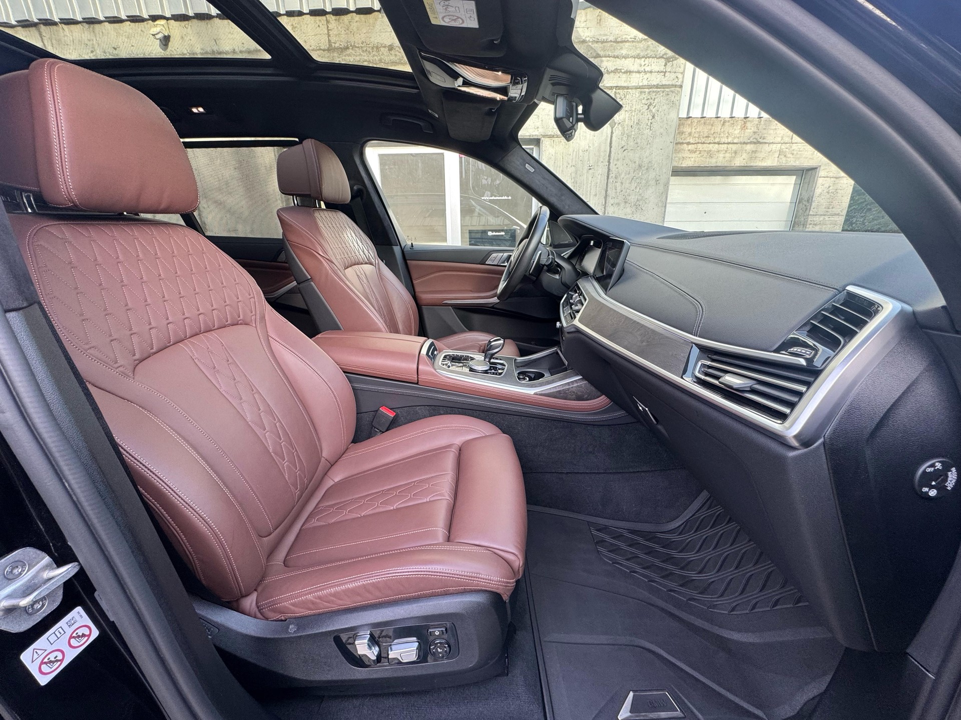 BMW X7 xDrive M50d Steptronic / 7-Plätzer-image-19