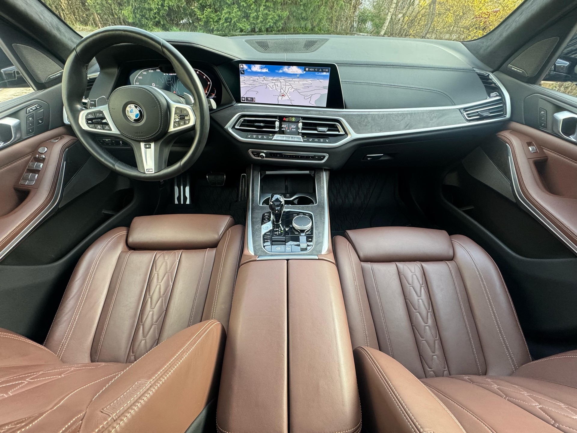 BMW X7 xDrive M50d Steptronic / 7-Plätzer-image-21