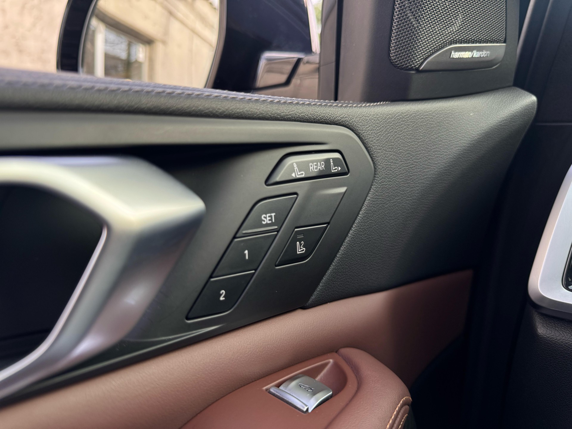 BMW X7 xDrive M50d Steptronic / 7-Plätzer-image-11