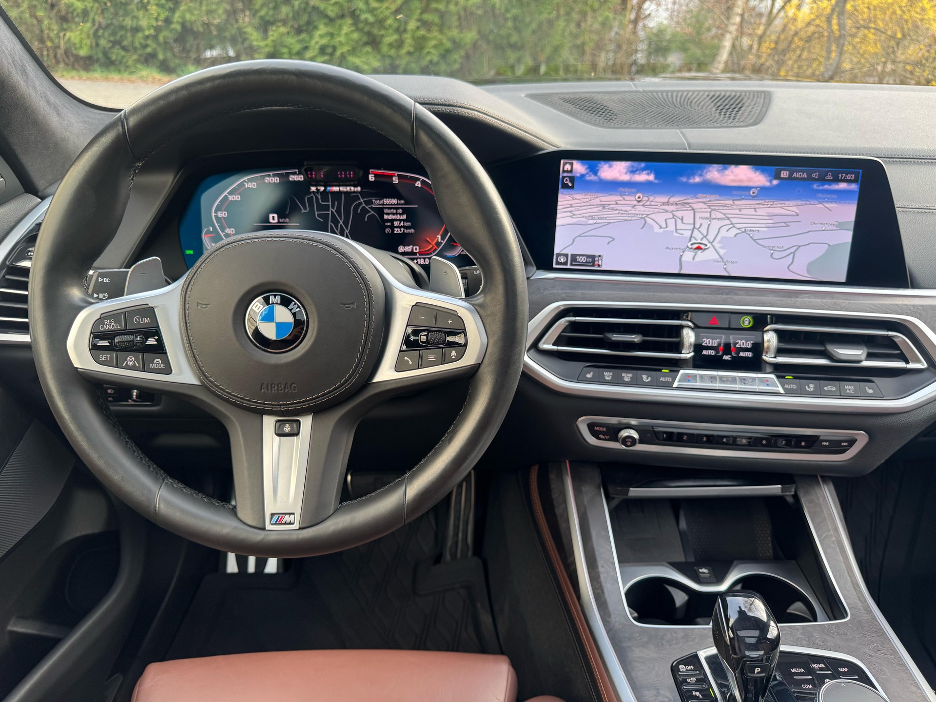 BMW X7 xDrive M50d Steptronic / 7-Plätzer-image-22