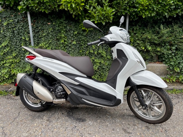 PIAGGIO Beverly 300-image-3