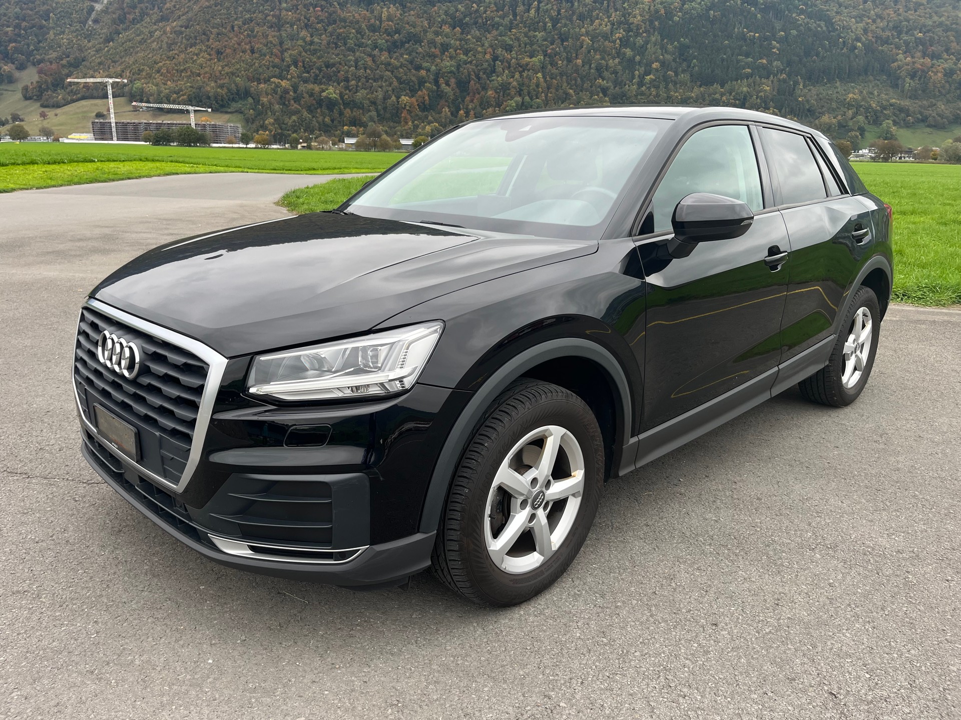 AUDI Q2 35 TFSI AttractionI S-tronic