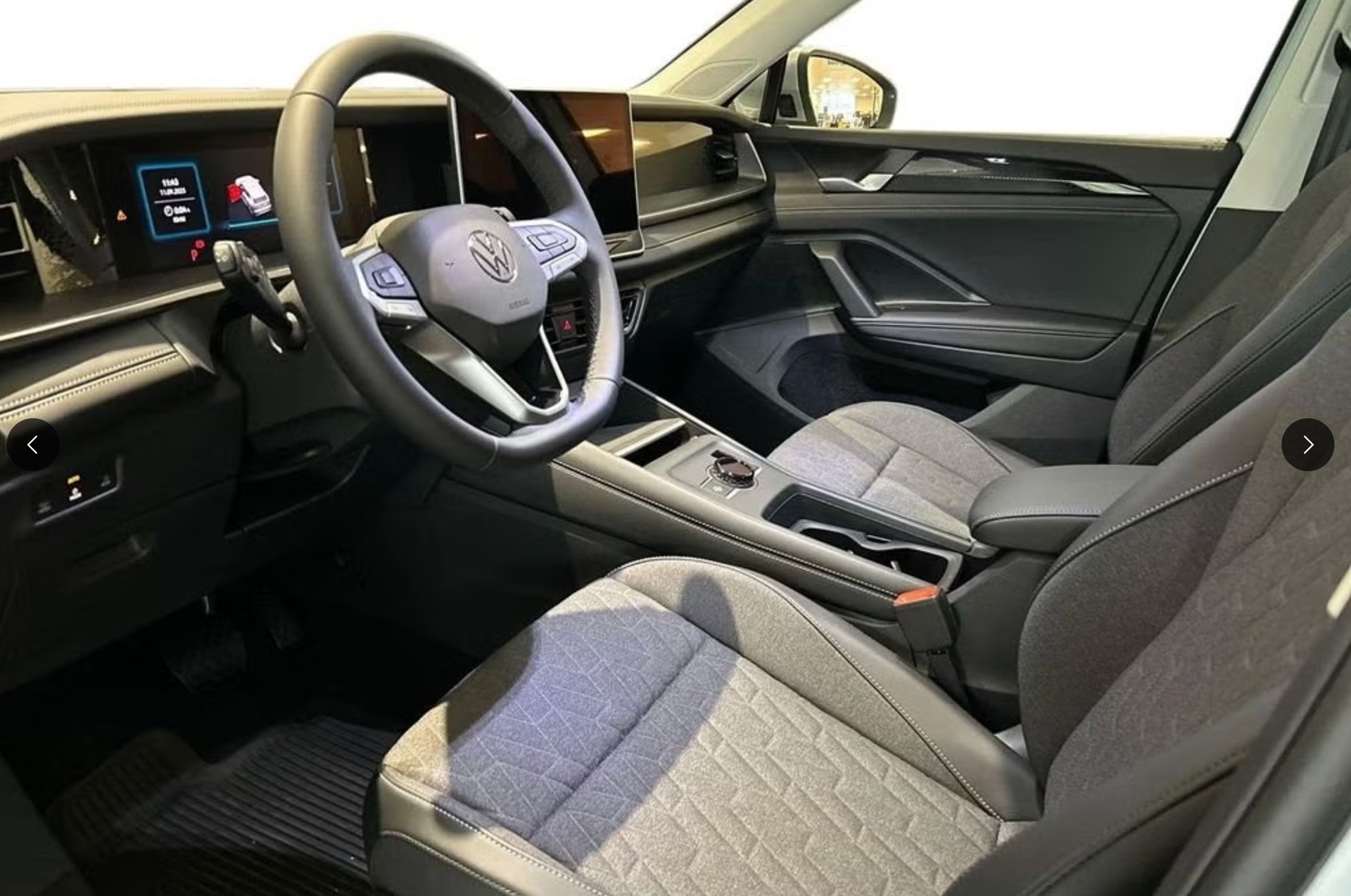 VW Tayron 2.0 TSI Life DSG-image-4