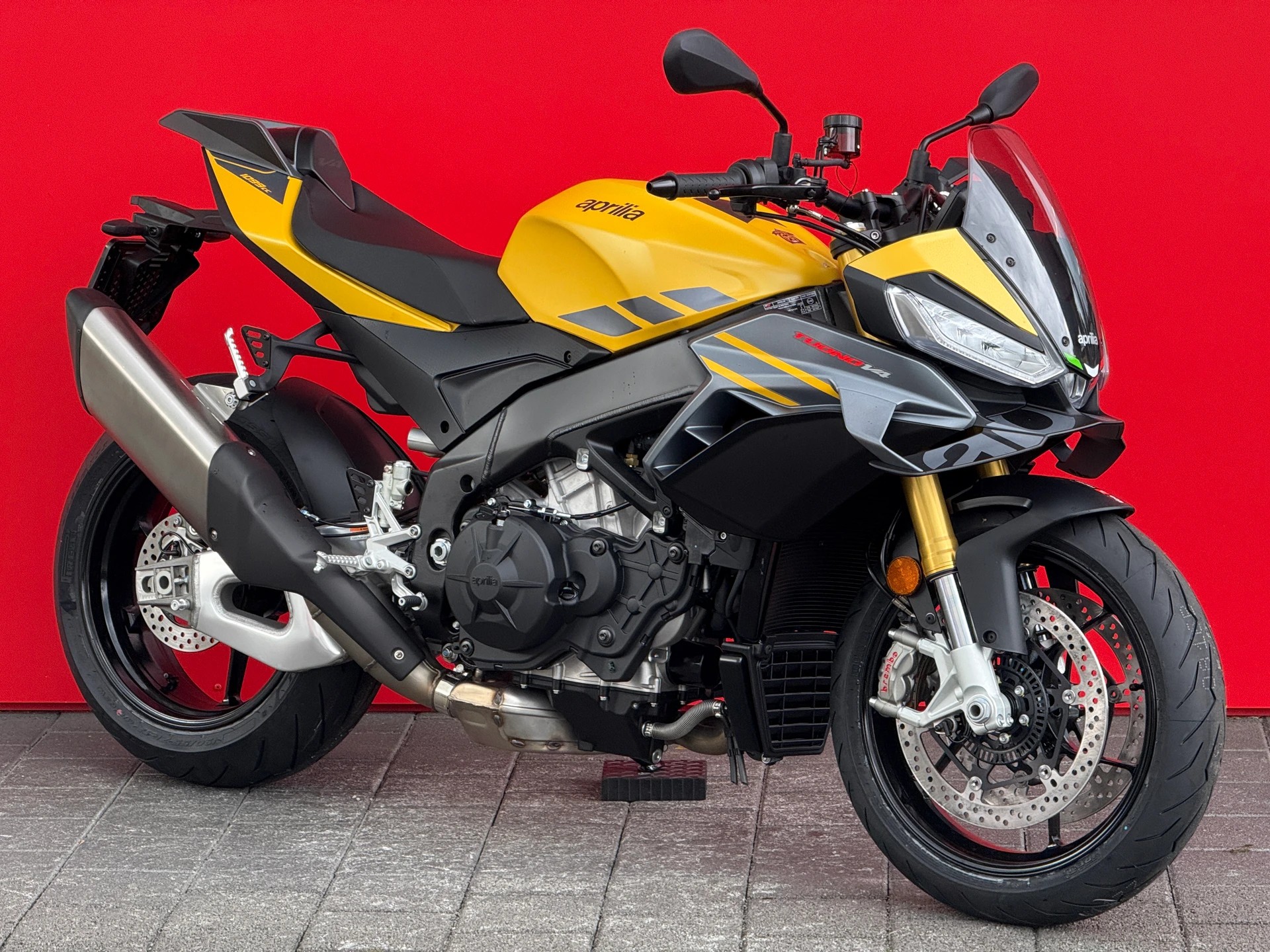 APRILIA Tuono V4 1100-image-5