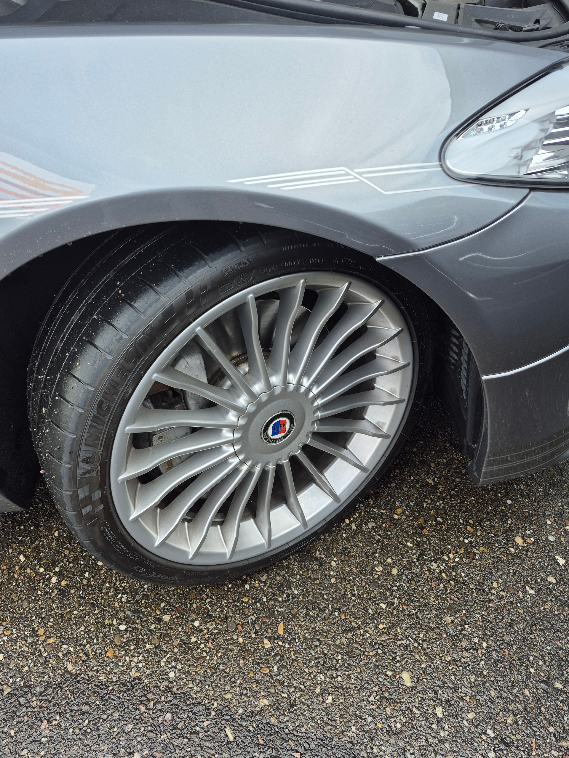 BMW-ALPINA B5 BiTurbo 4.4 V8 Switch-Tronic-image-5