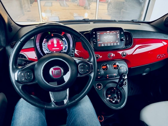 FIAT 500 1.2 Swiss Edition Dualogic-image-3