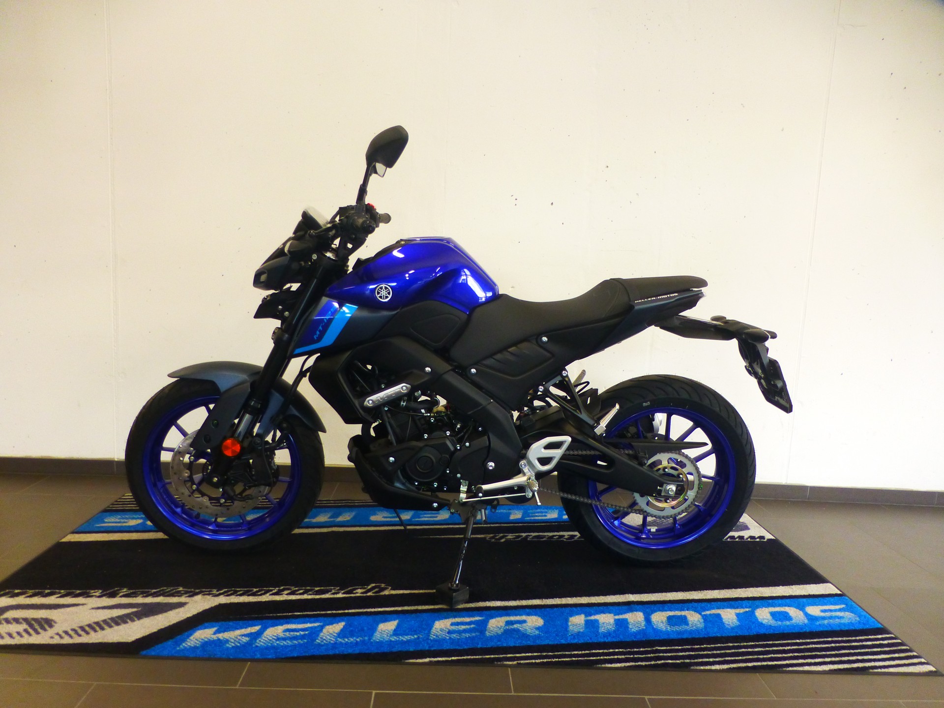 YAMAHA MT-125 ABS-image-2