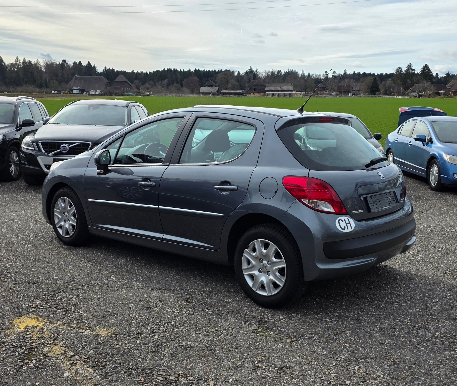 PEUGEOT 207 1.4 16V Active-image-3