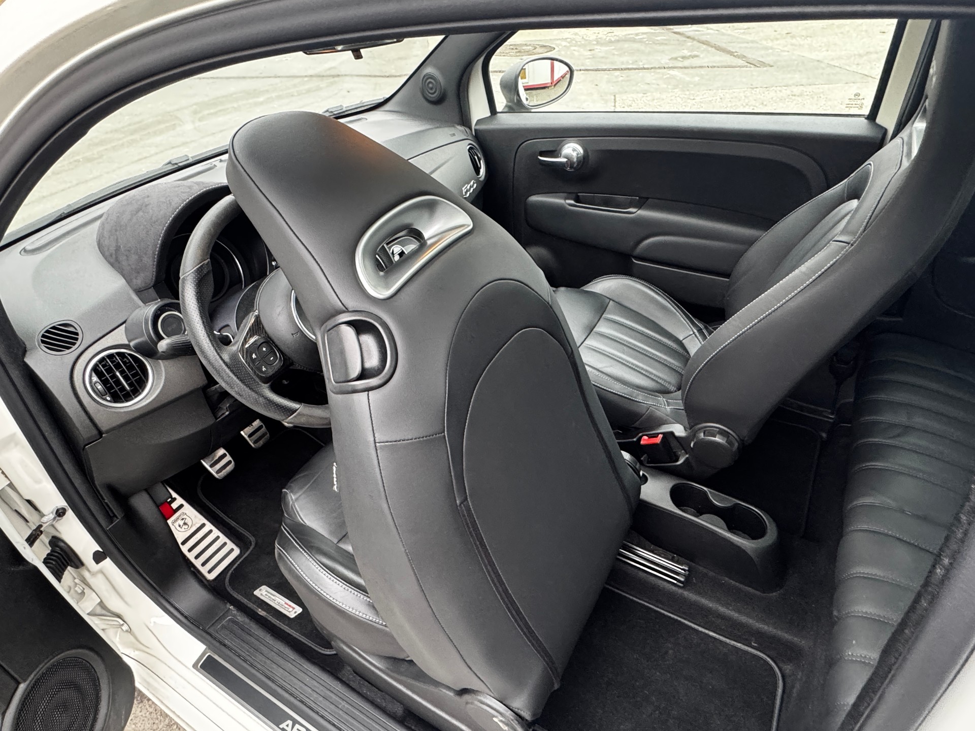FIAT 595 1.4 16V Turbo Abarth Competition-image-13
