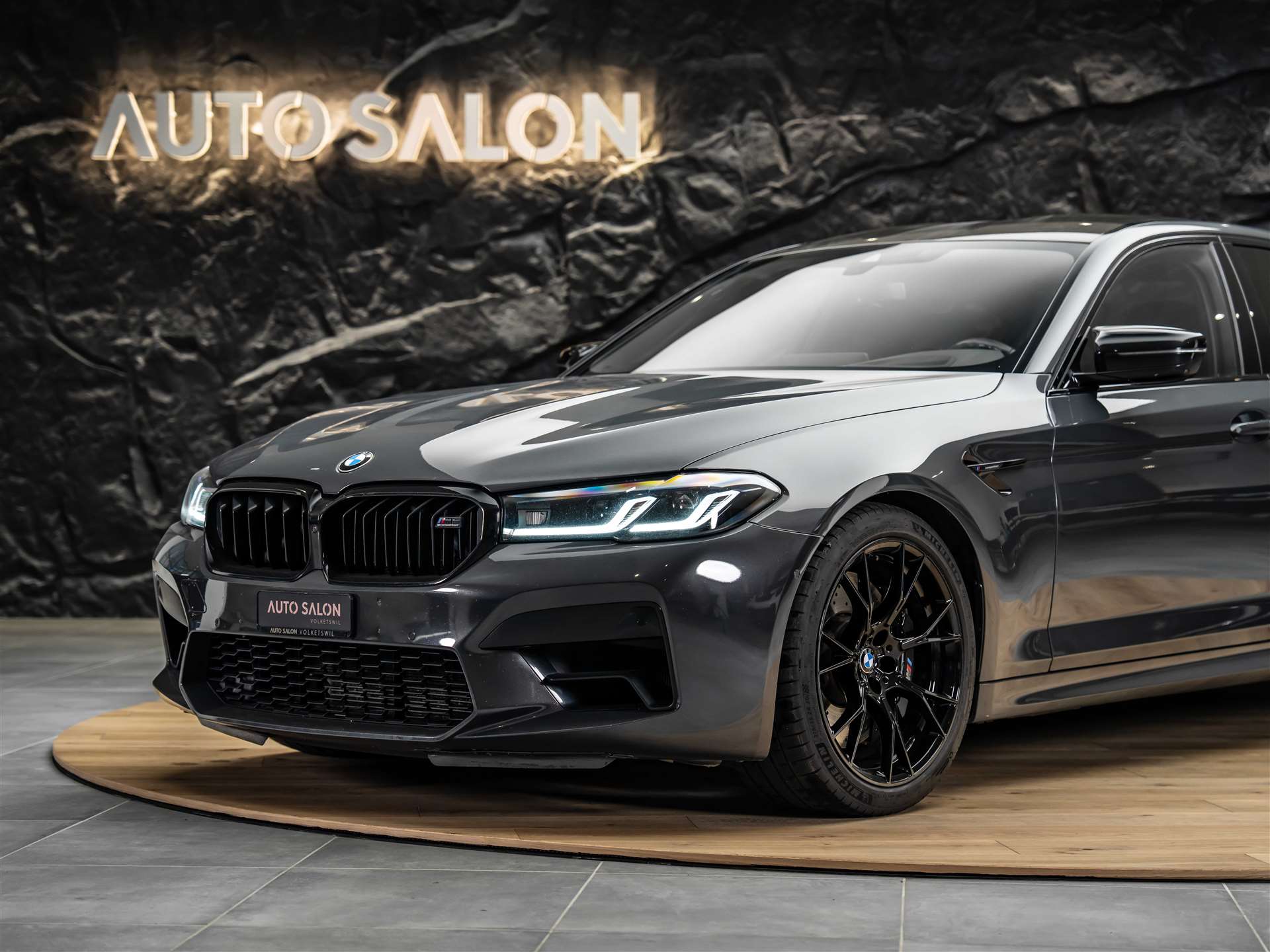 BMW M5 xDrive Competition Drivelogic *Carbon Dach*Head-Up*360°*-image-17