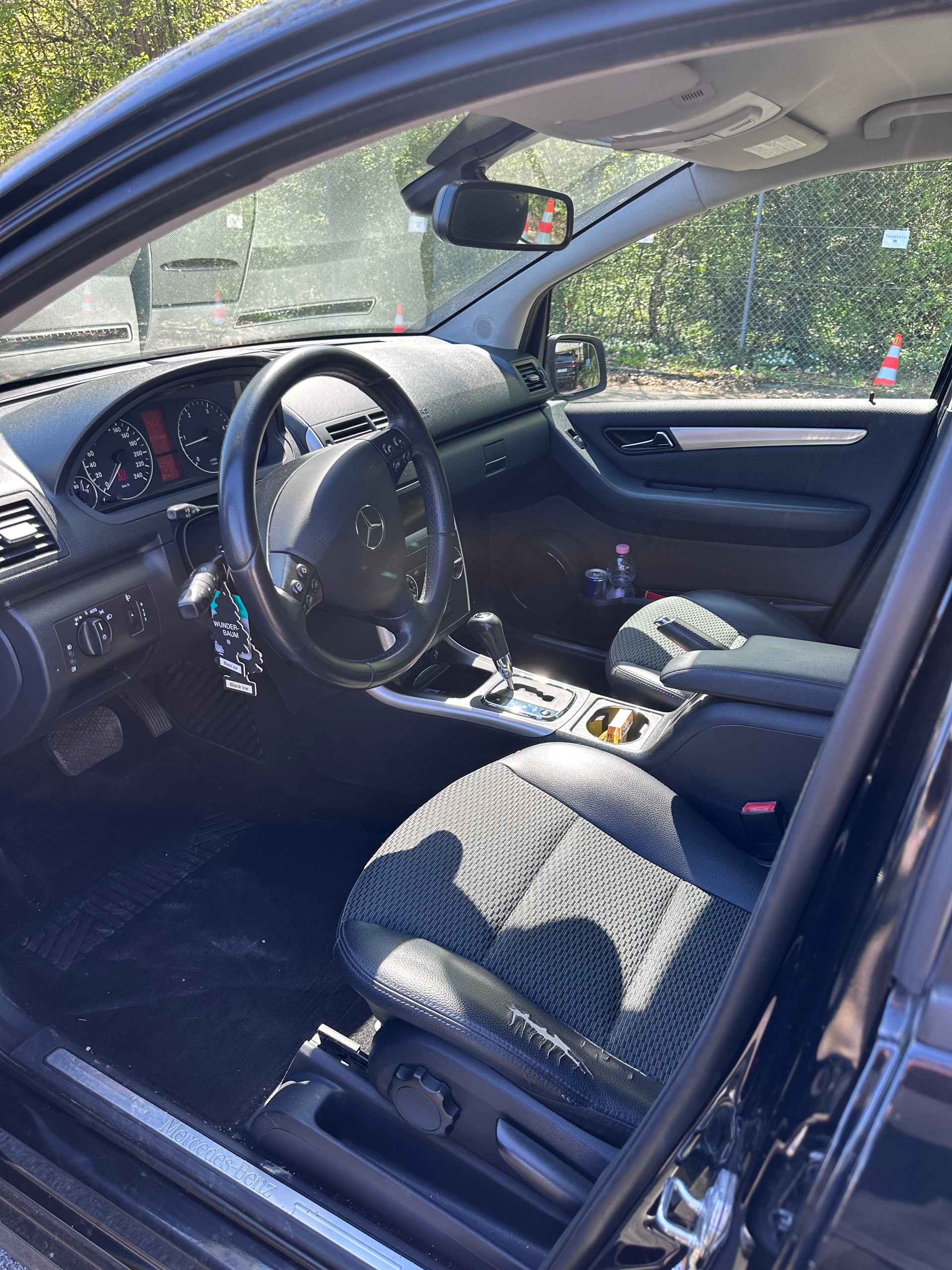 MERCEDES-BENZ A 180 CDI Classic Autotronic-image-9