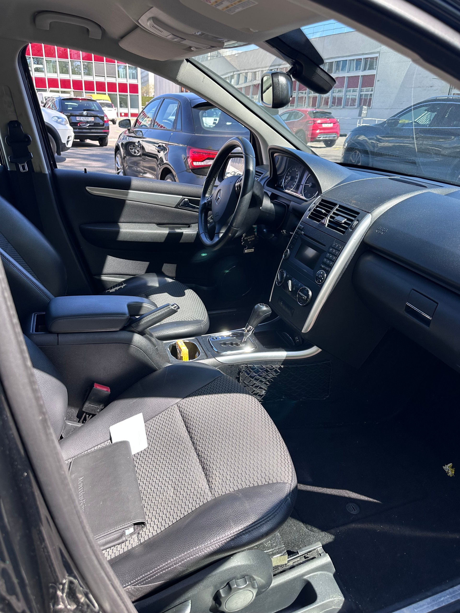 MERCEDES-BENZ A 180 CDI Classic Autotronic-image-8