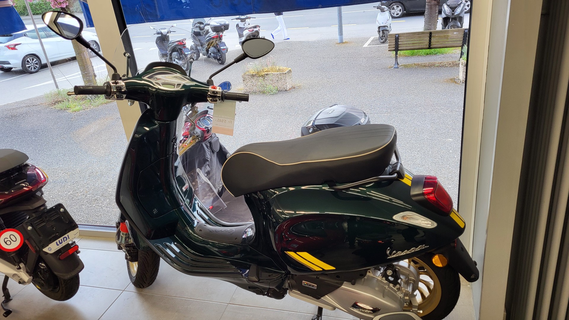 PIAGGIO Vespa 125 Sprint Racing Sixties ABS-image-1
