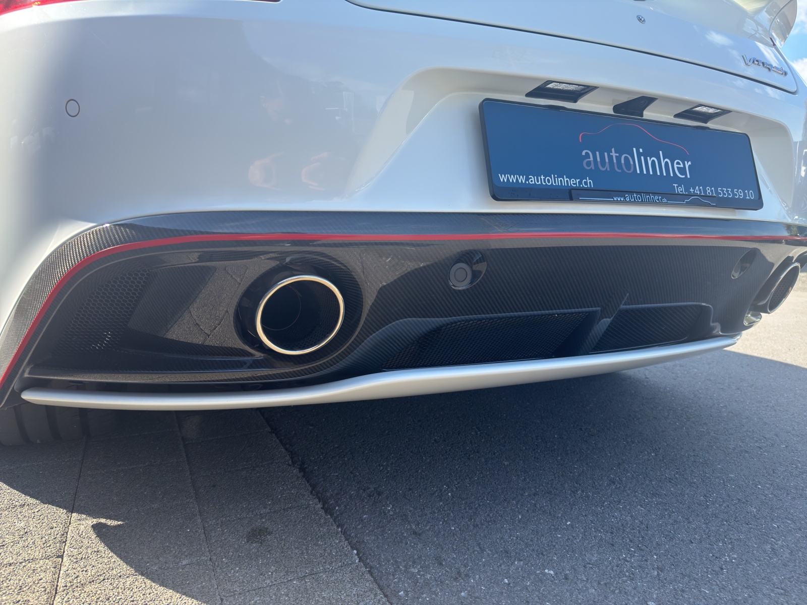 ASTON MARTIN Vanquish Volante V12 5.9-48 Touchtronic 3-image-15