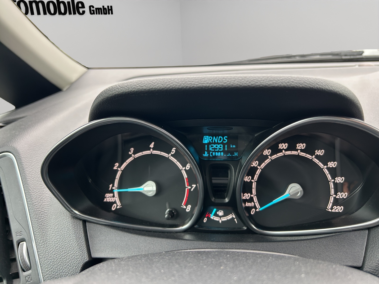 FORD B-Max 1.6 Ti-VCT Titanium PowerShift-image-21