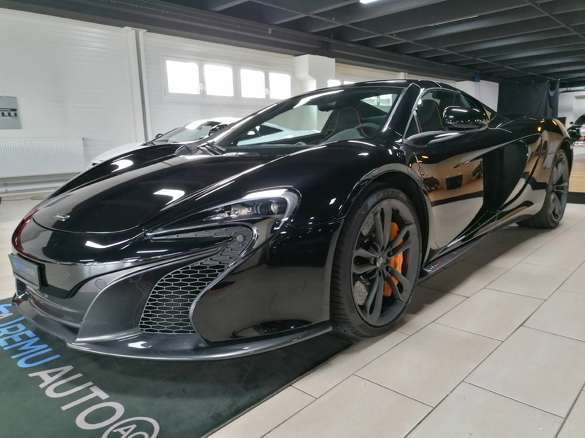 McLAREN 650S Spider 3.8 V8 SSG-image-16