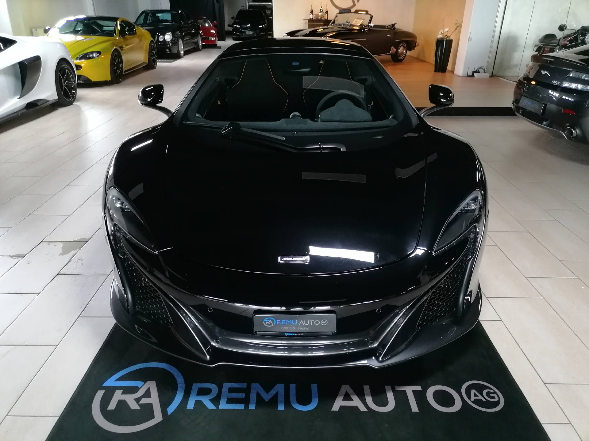 McLAREN 650S Spider 3.8 V8 SSG-image-17