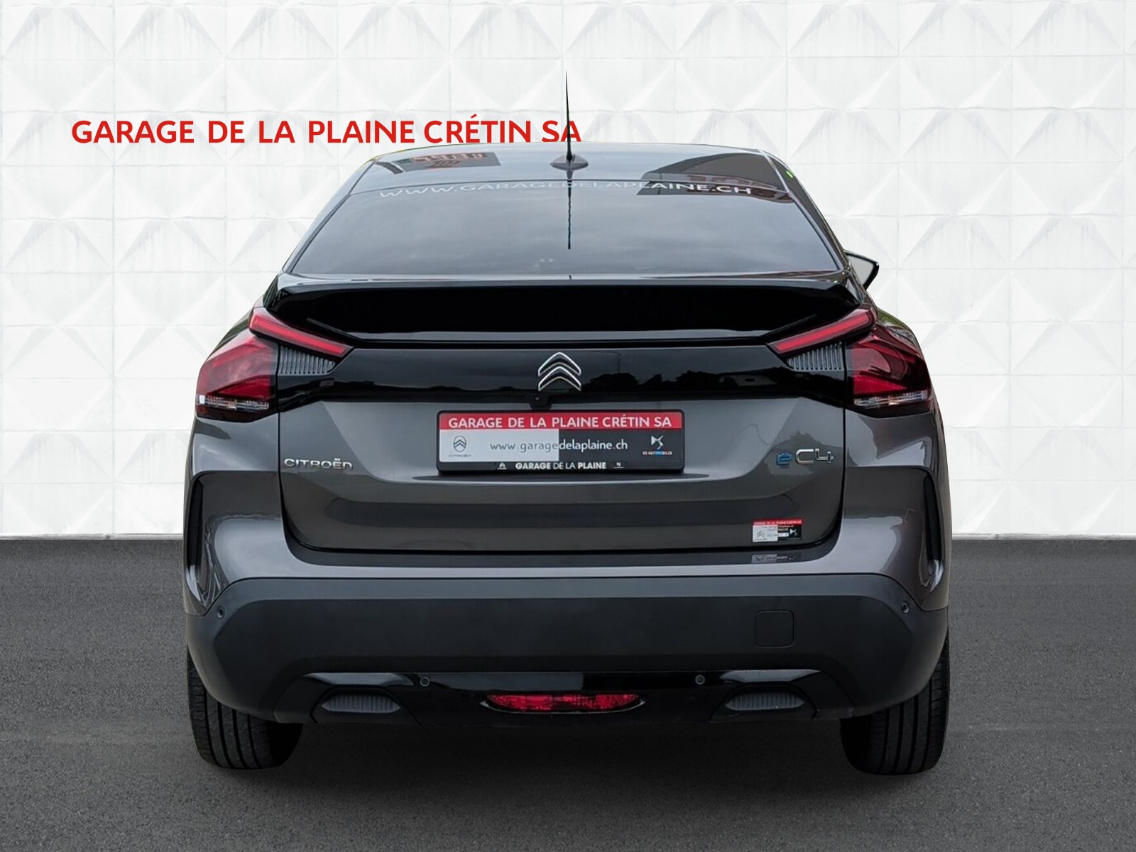 CITROEN C4 Electric Shine-image-4