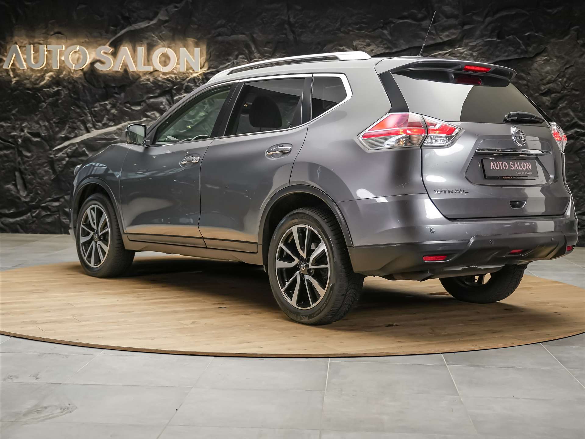 NISSAN X-Trail 2.0 dCi N-Vision 4x4 *Panorama*360° Kamera*Navigationssystem*-showroom-element-3