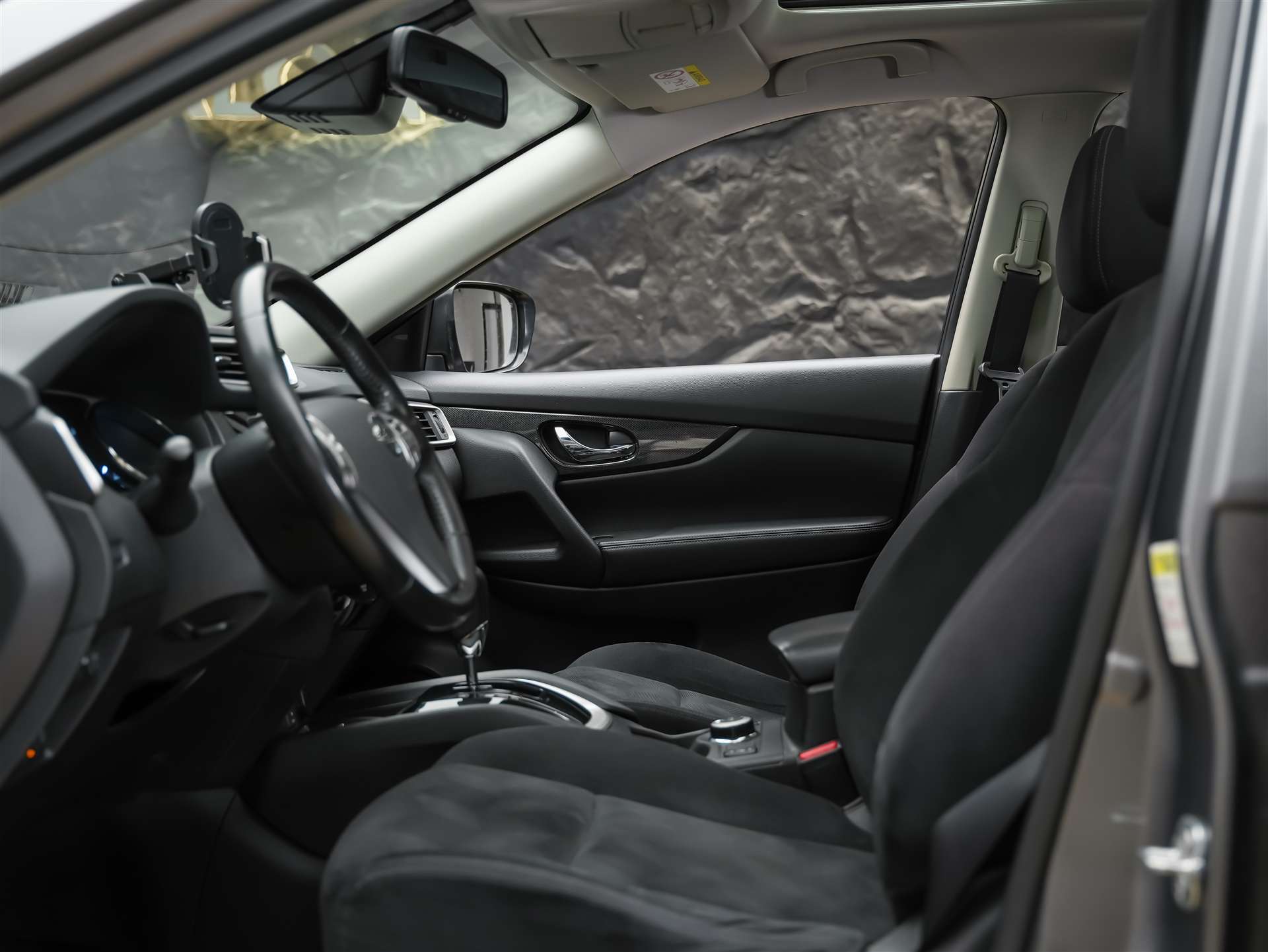NISSAN X-Trail 2.0 dCi N-Vision 4x4 *Panorama*360° Kamera*Navigationssystem*-image-9