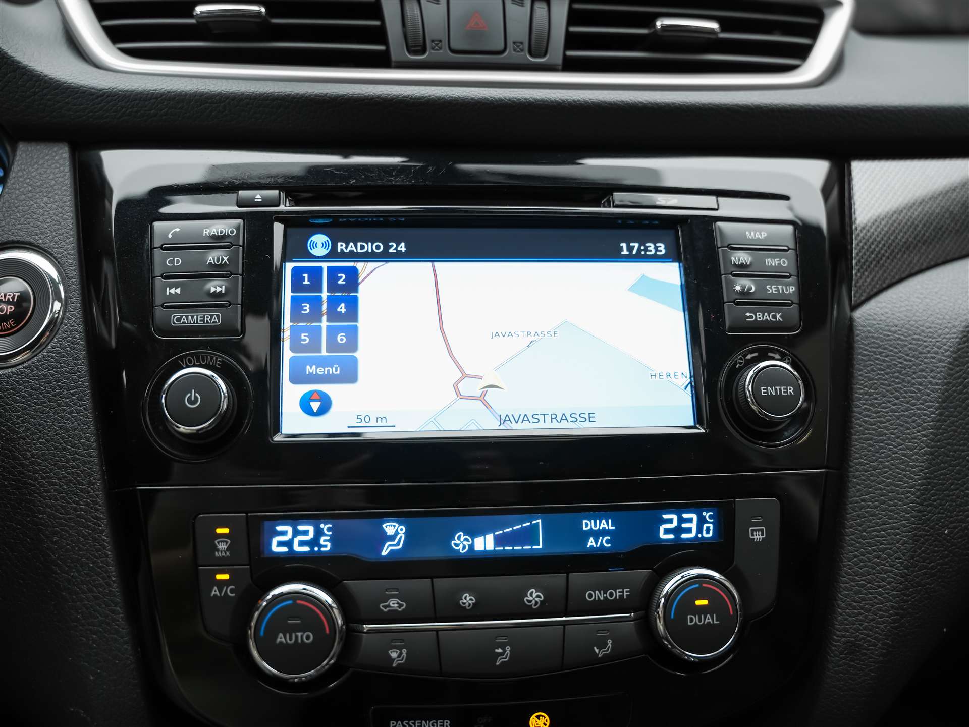 NISSAN X-Trail 2.0 dCi N-Vision 4x4 *Panorama*360° Kamera*Navigationssystem*-image-29