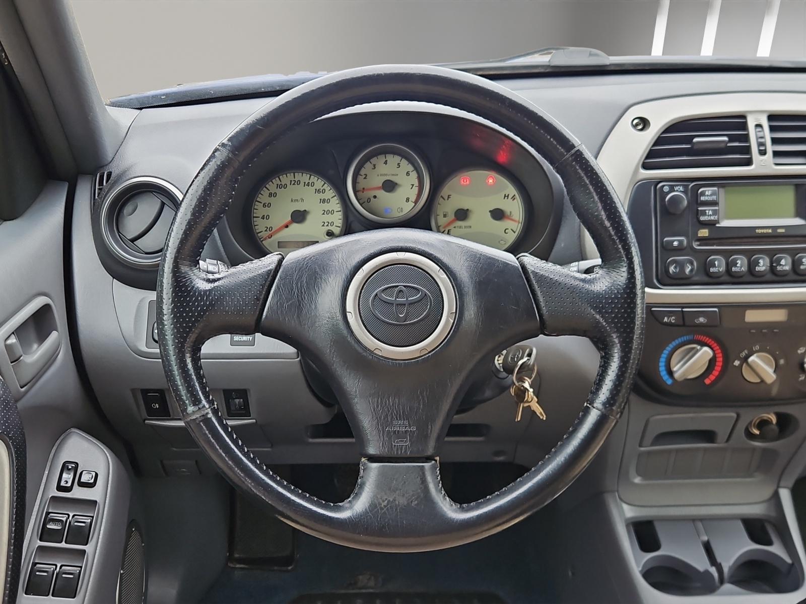 TOYOTA RAV-4 2.0 16V Linea Terra-image-9