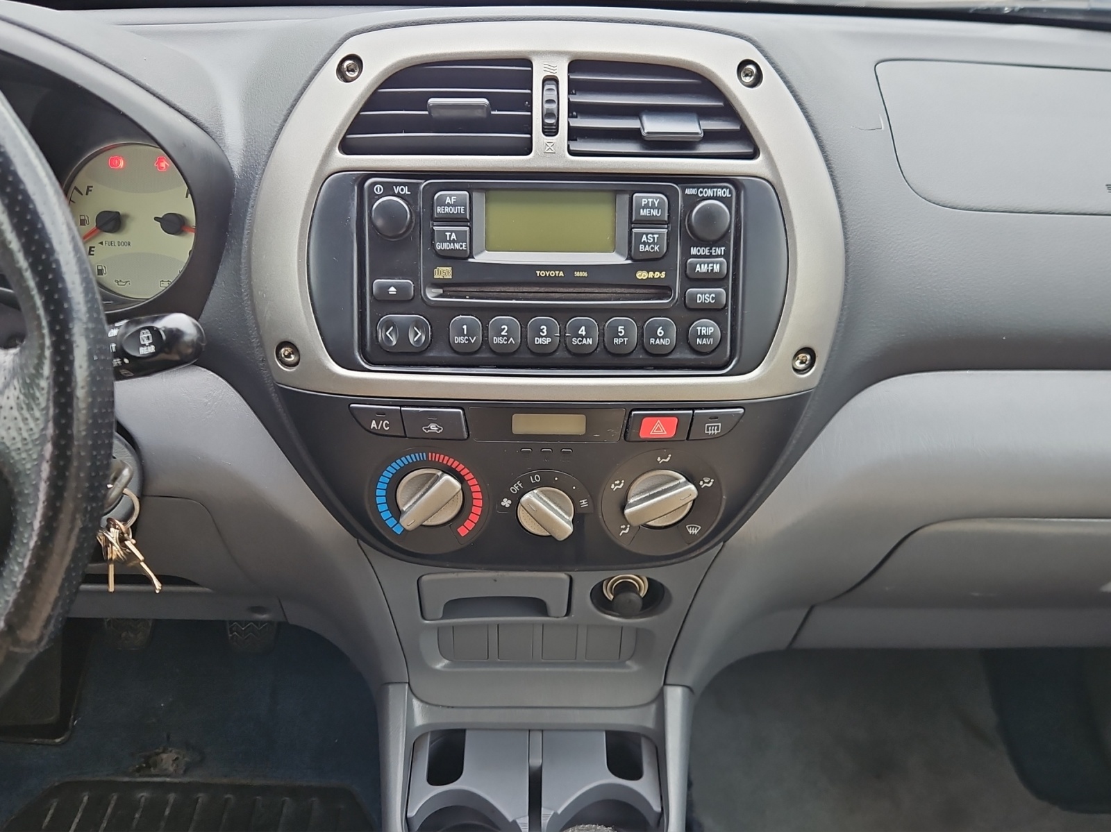 TOYOTA RAV-4 2.0 16V Linea Terra-image-10