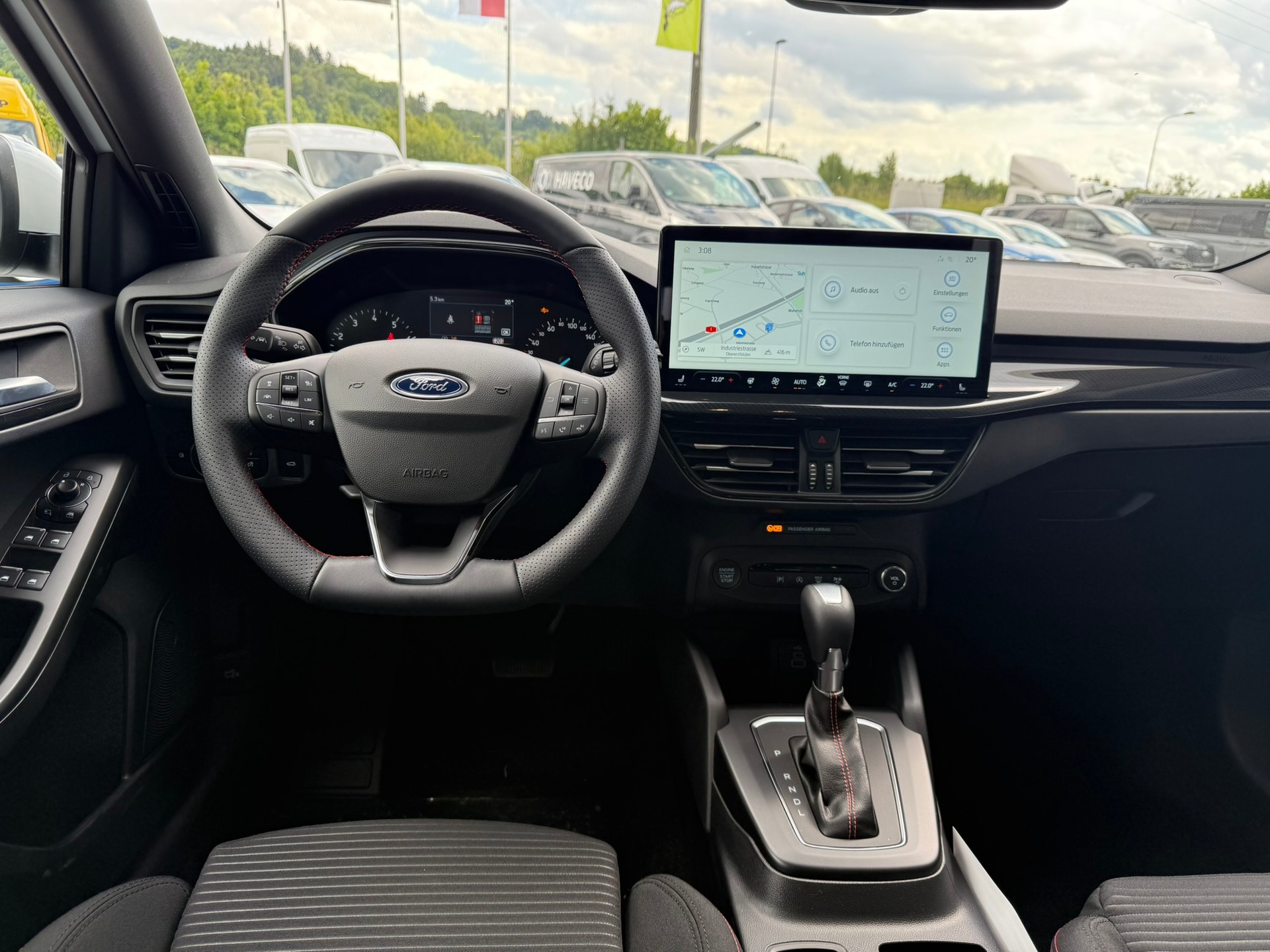 FORD Focus 1.0 MHEV ST-Line Automat-image-8