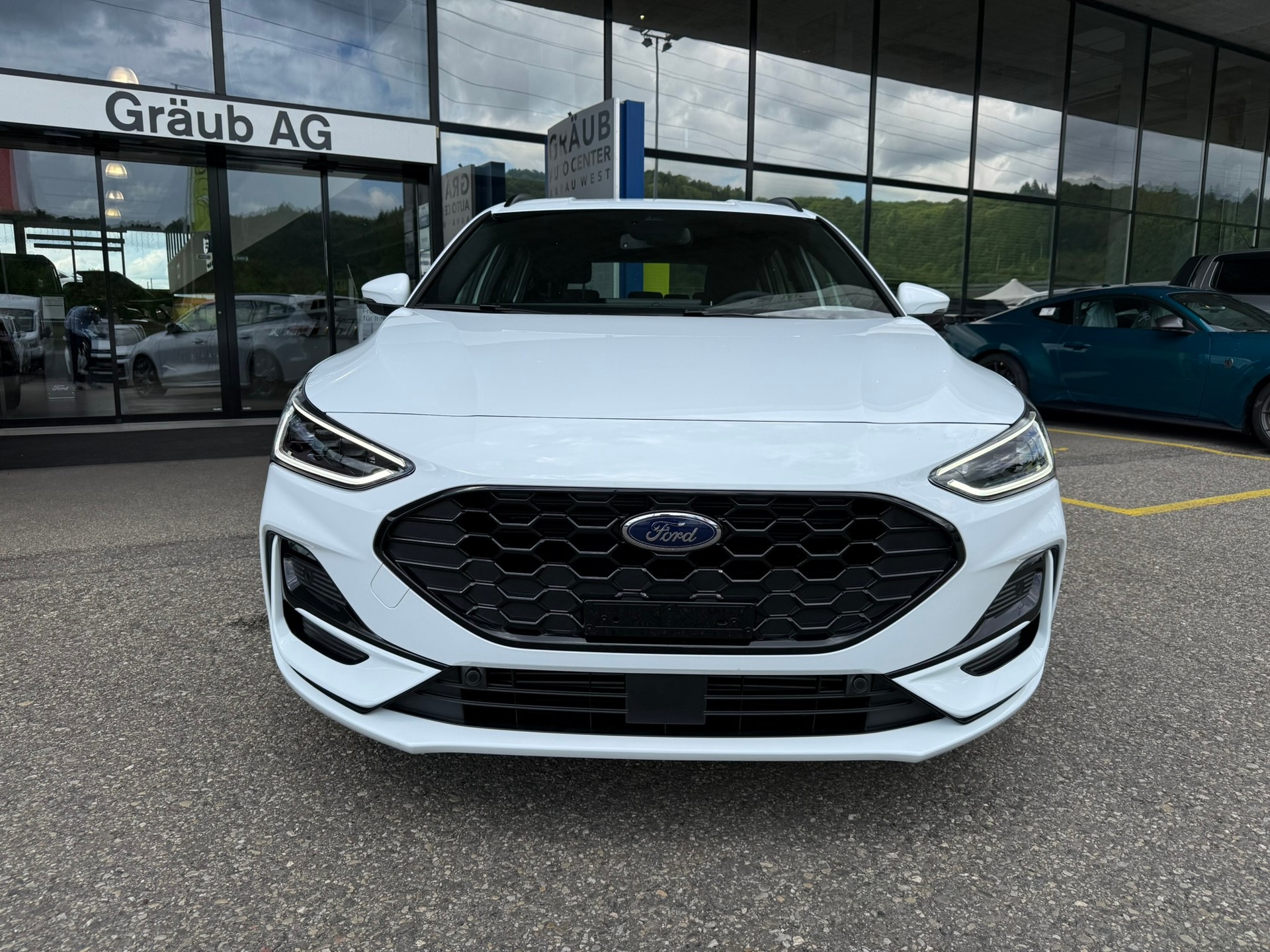 FORD Focus 1.0 MHEV ST-Line Automat-showroom-element-1