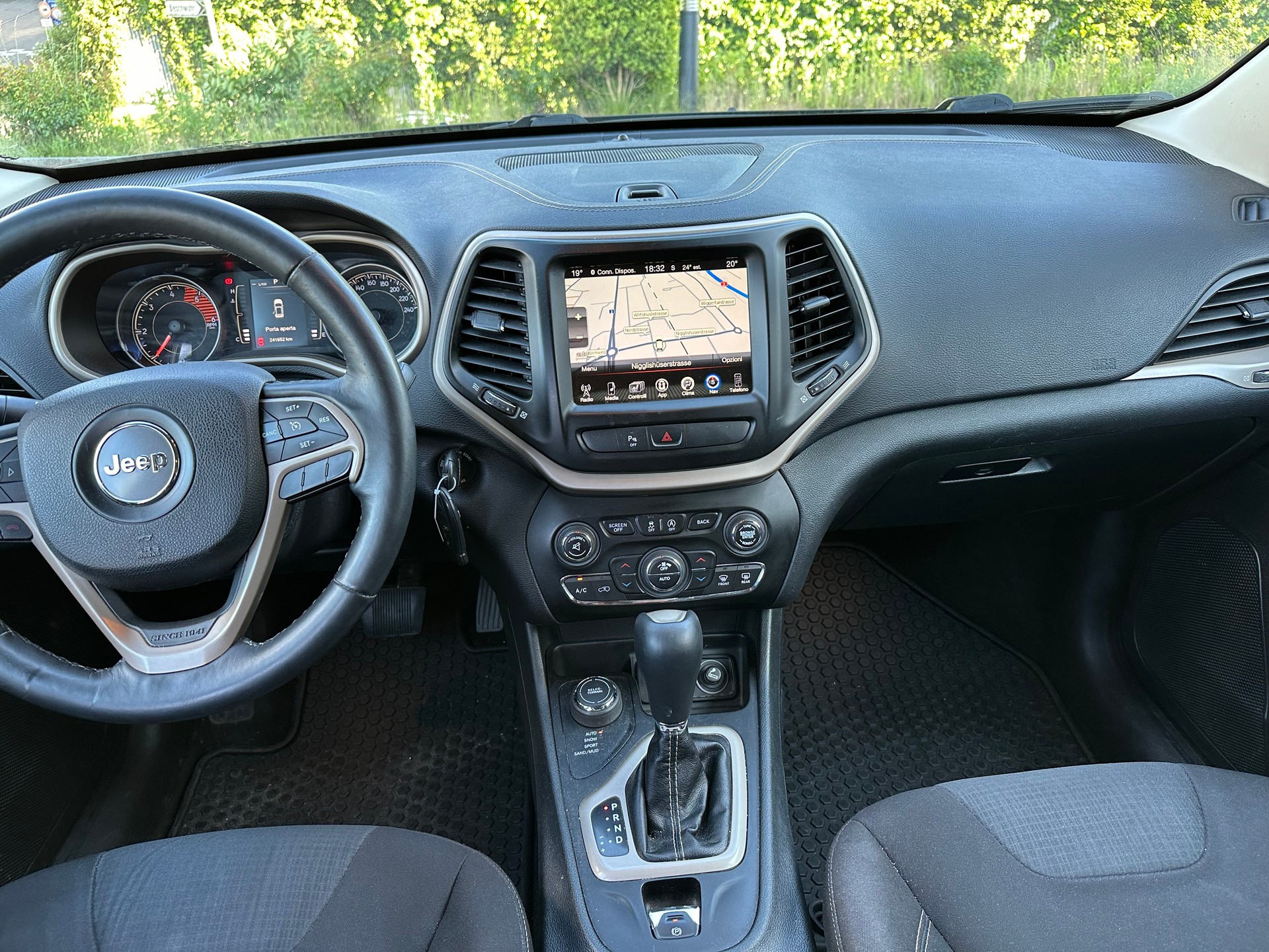 JEEP Cherokee 2.2TD Night Eagle AWD 9ATX AD-image-7