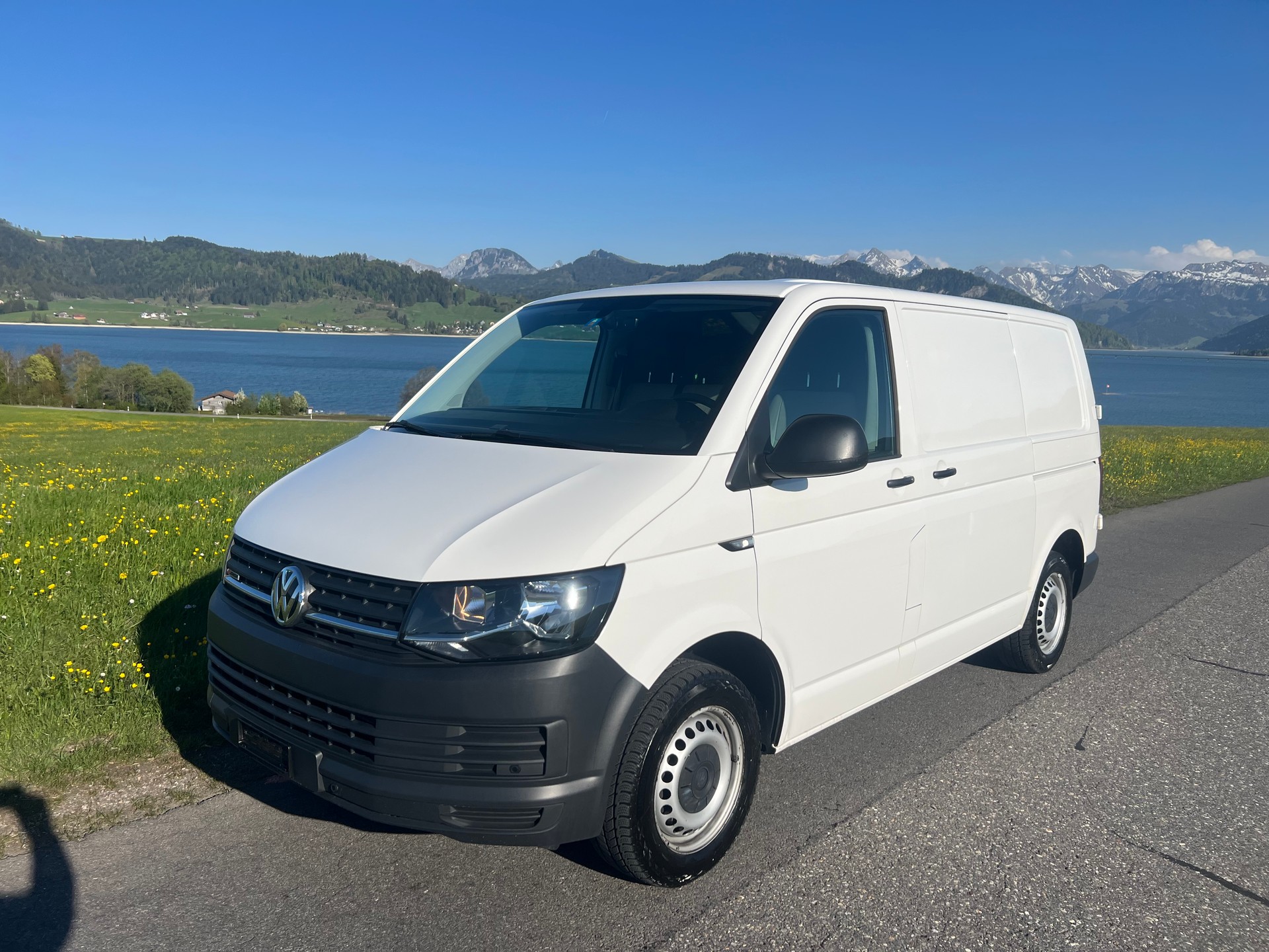 VW T6 2.0 TDI 4Motion Inkl. Innenausbau!