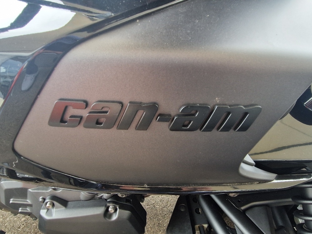 CAN-AM Spyder F3-LTD SE6-image-6