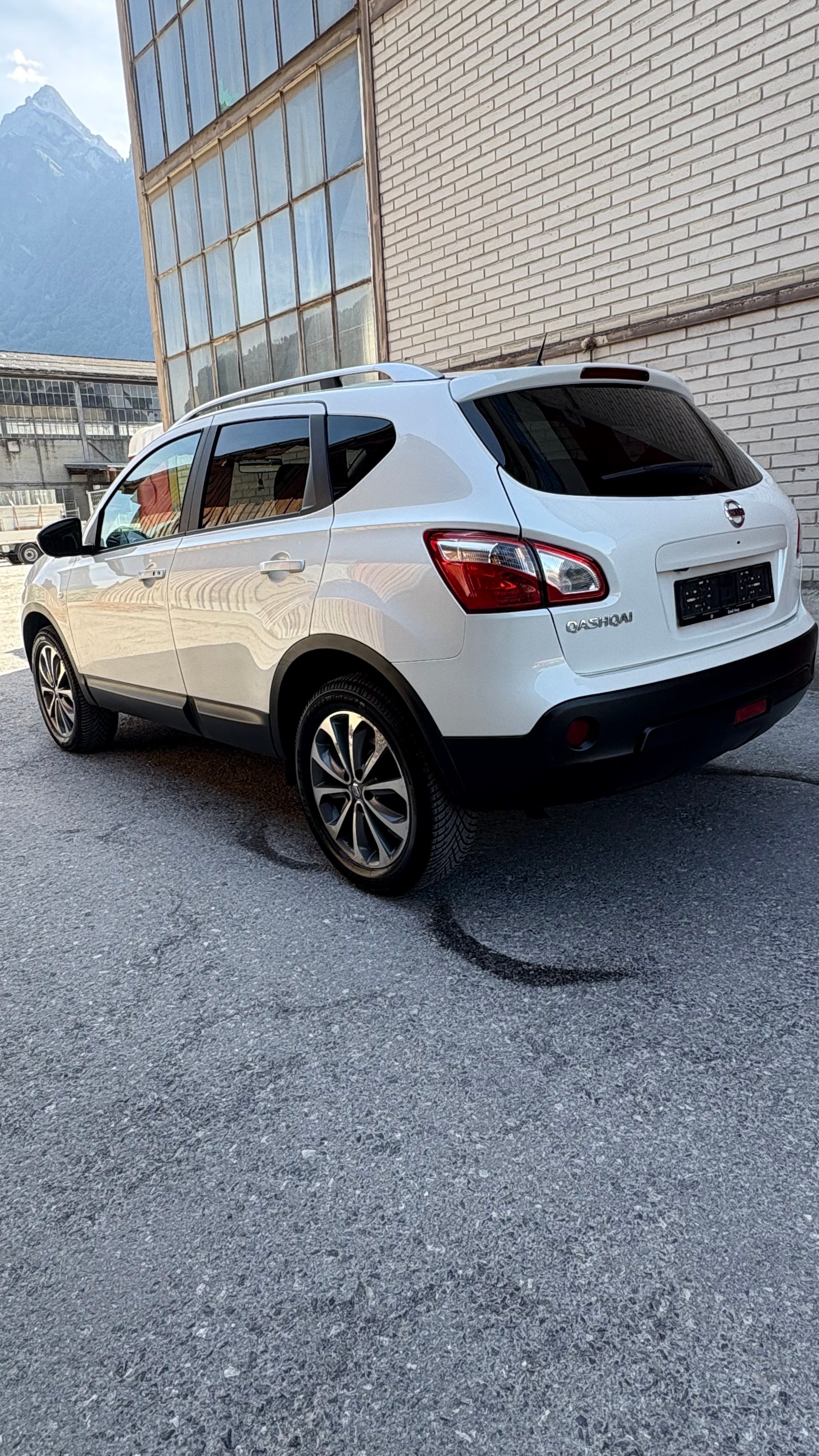 NISSAN Qashqai 2.0 4WD tekna-image-4