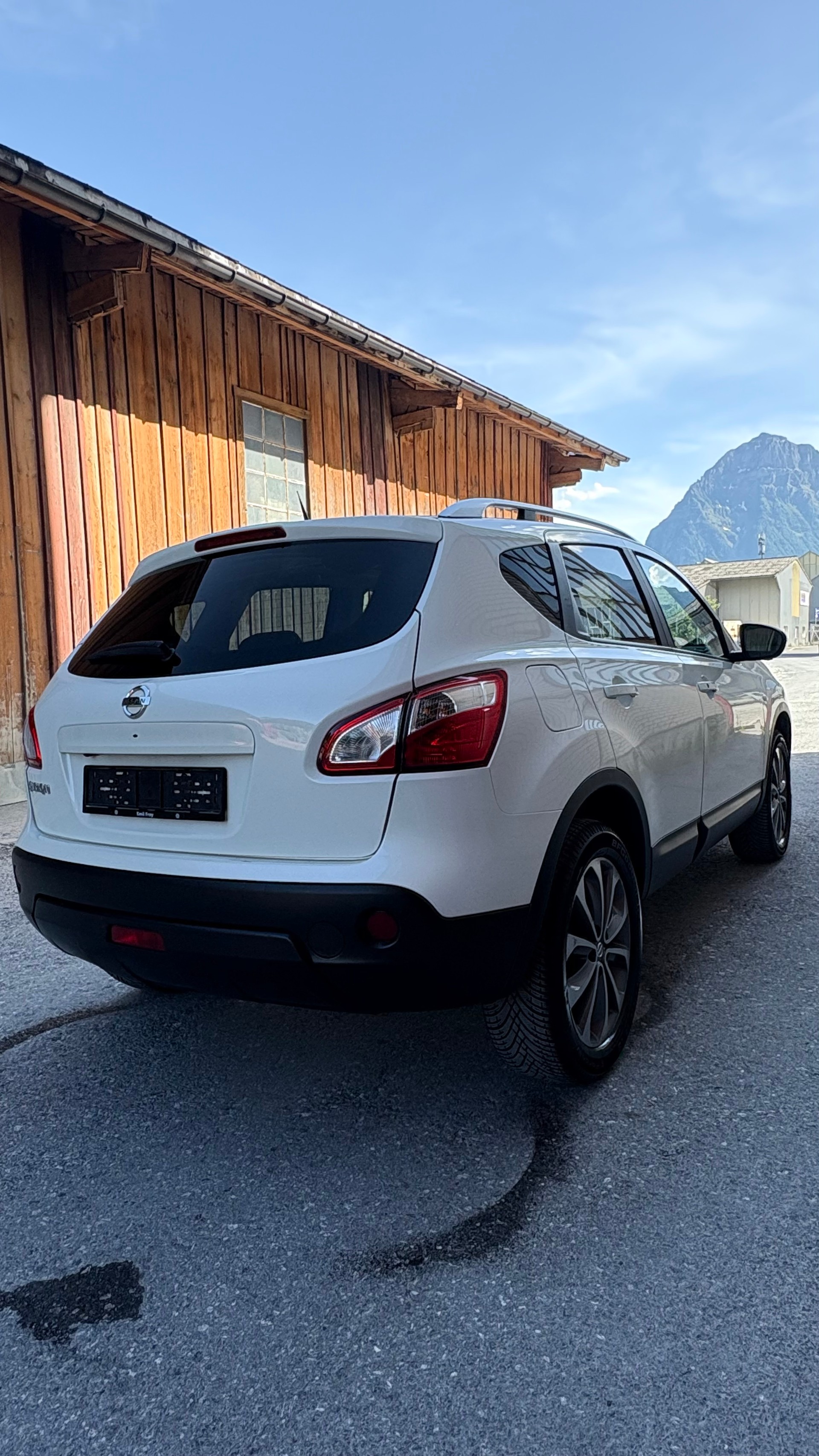 NISSAN Qashqai 2.0 4WD tekna-image-2