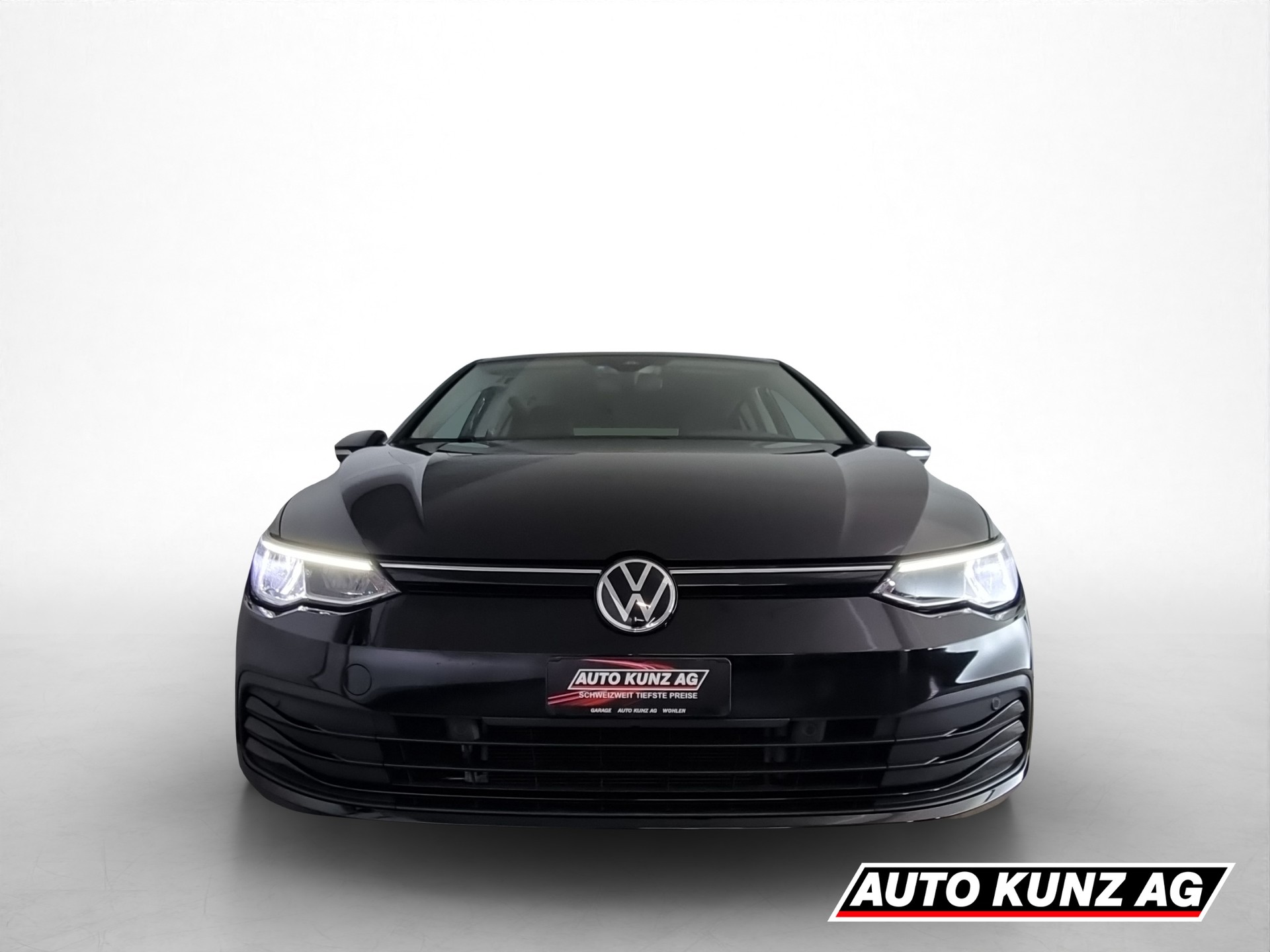 VW Golf 8 1.0 eTSI Life DSG-showroom-element-1